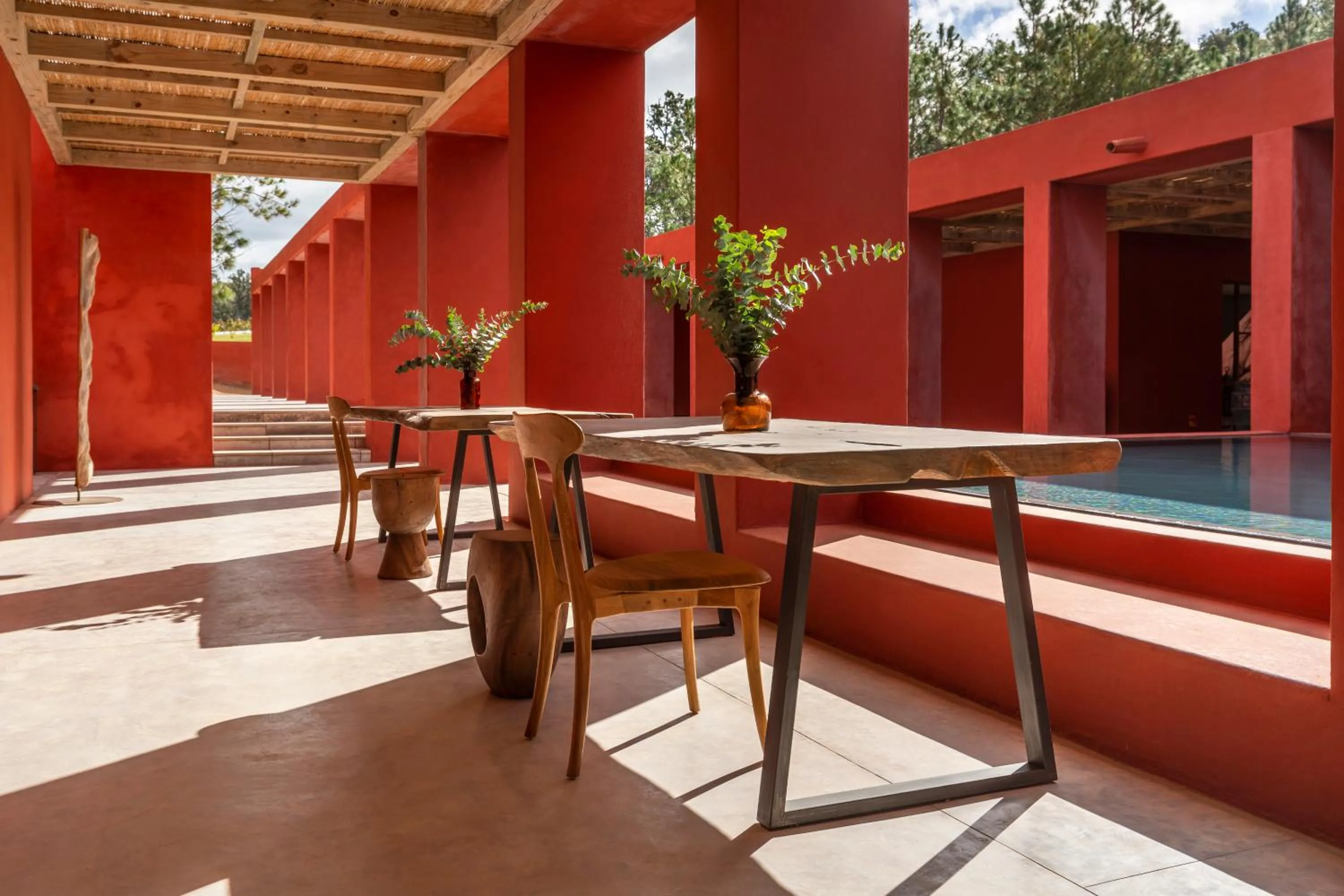 Patio in LUZ Culinary Wine Lodge