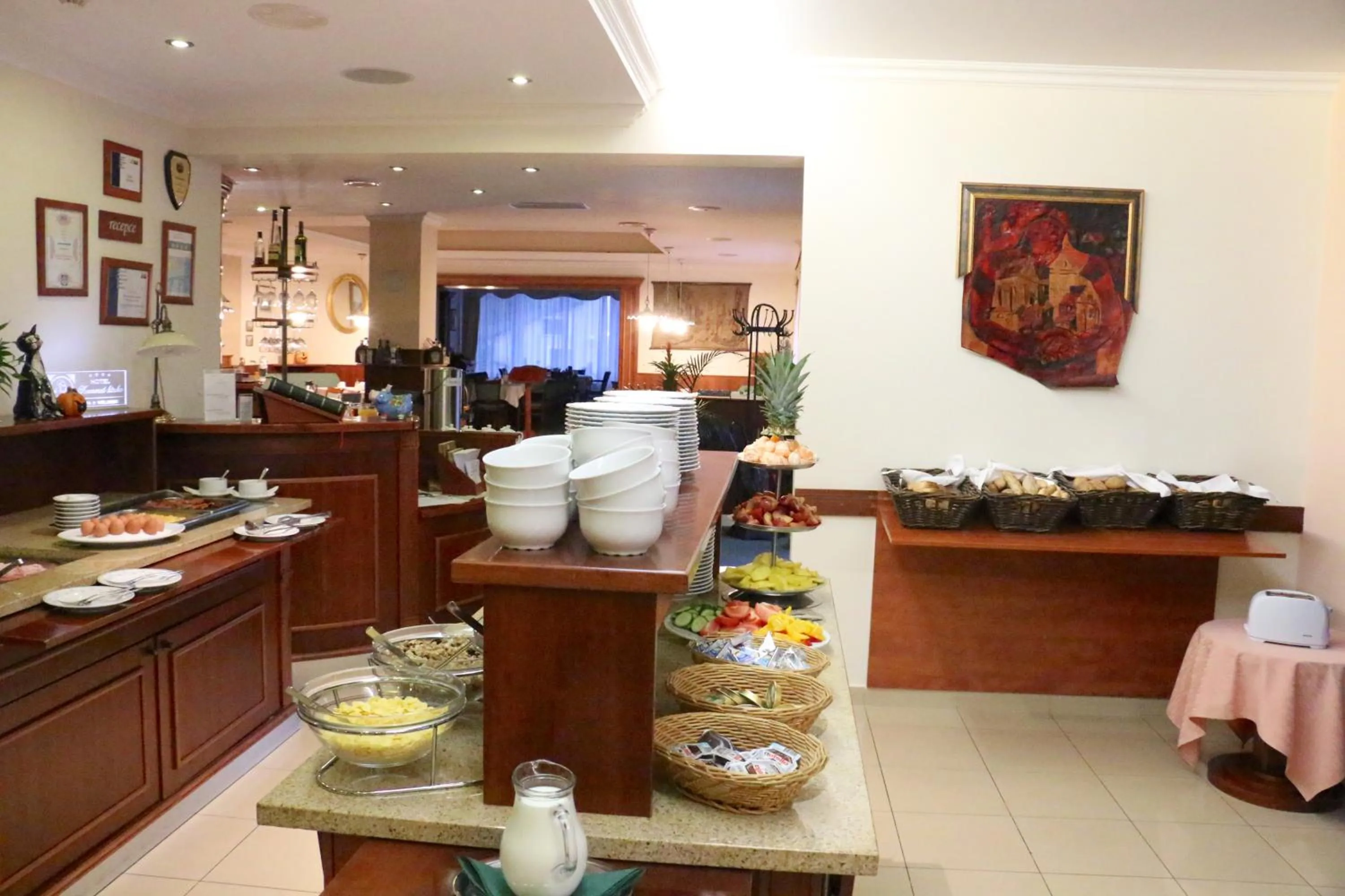 Buffet breakfast in Komorni Hurka