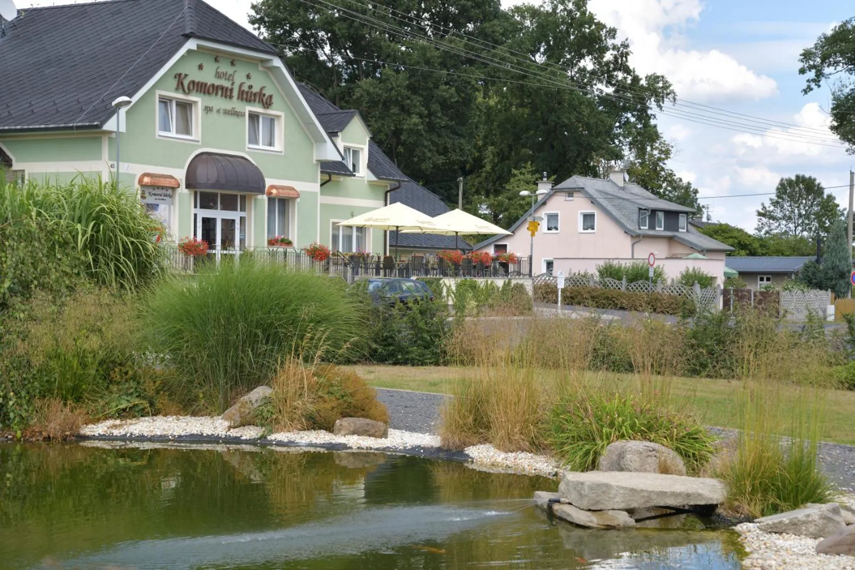 Property building in Komorni Hurka