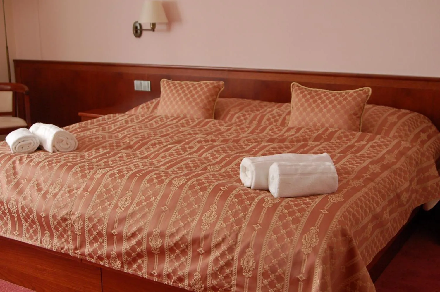 Bedroom, Bed in Komorni Hurka