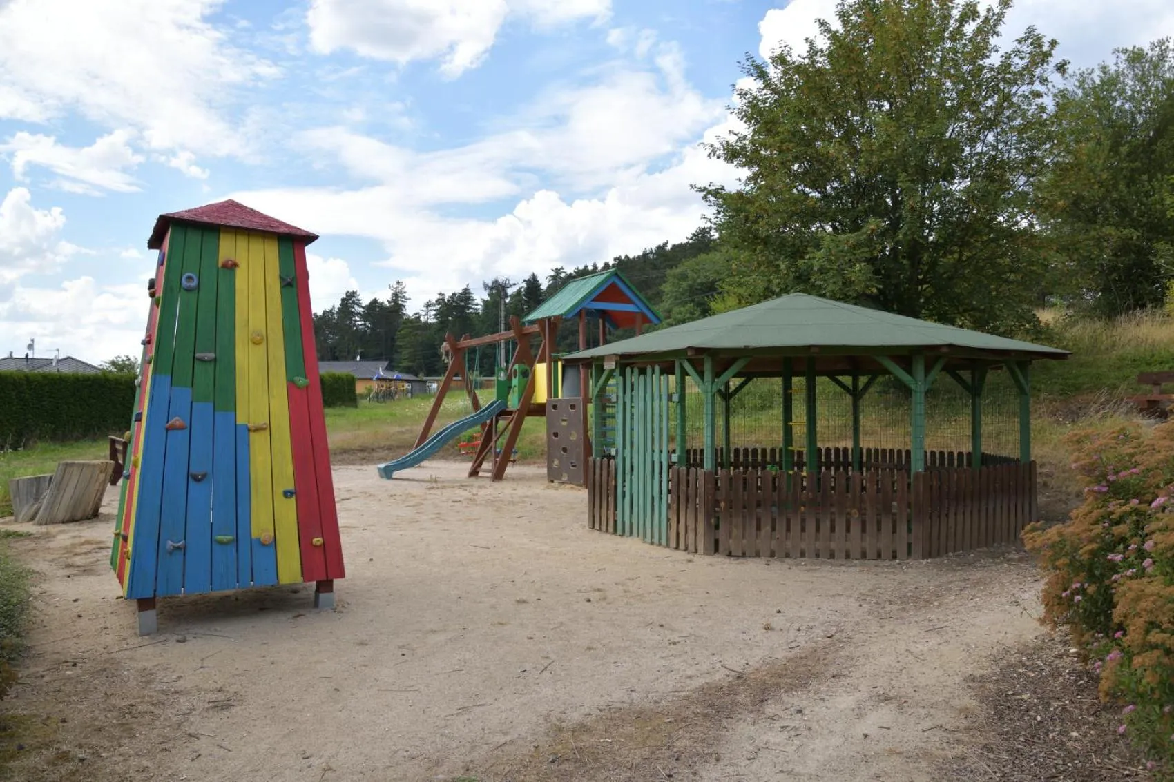 Entertainment in Komorni Hurka