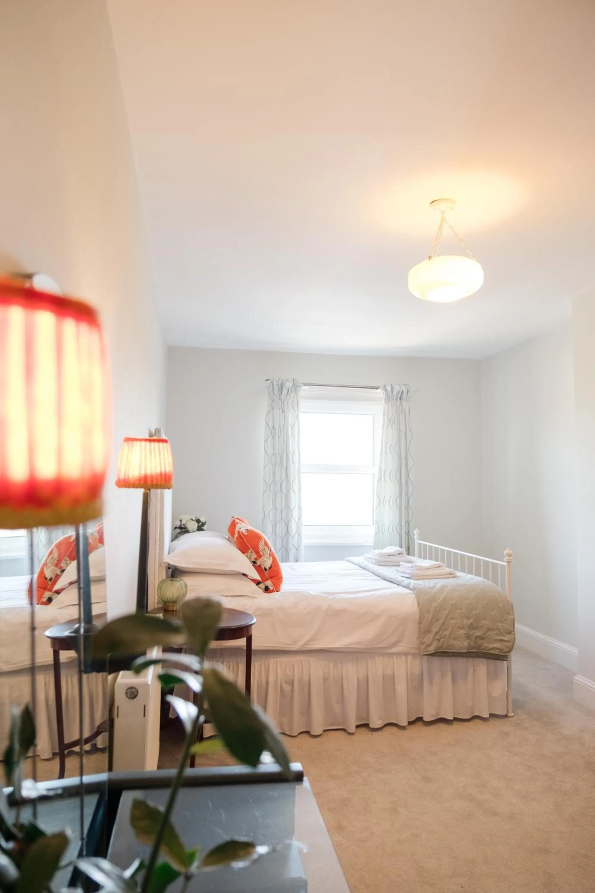 Southsea, Portsmouth - Two Bedroom Apartment - Newly Refurbished Throughout - Treetop Sea Views