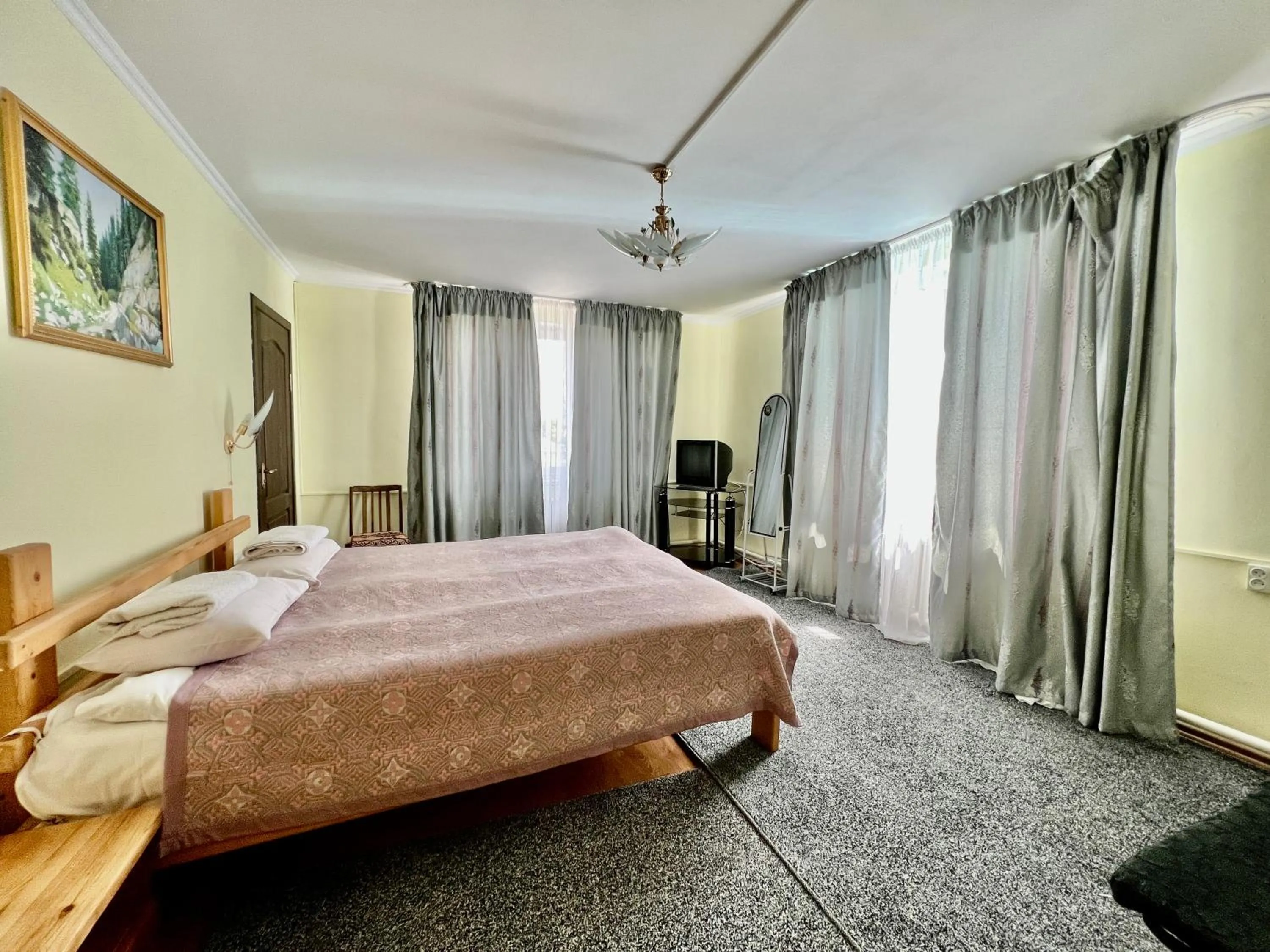 Double Room with Private Bathroom in Alakol Guesthouse