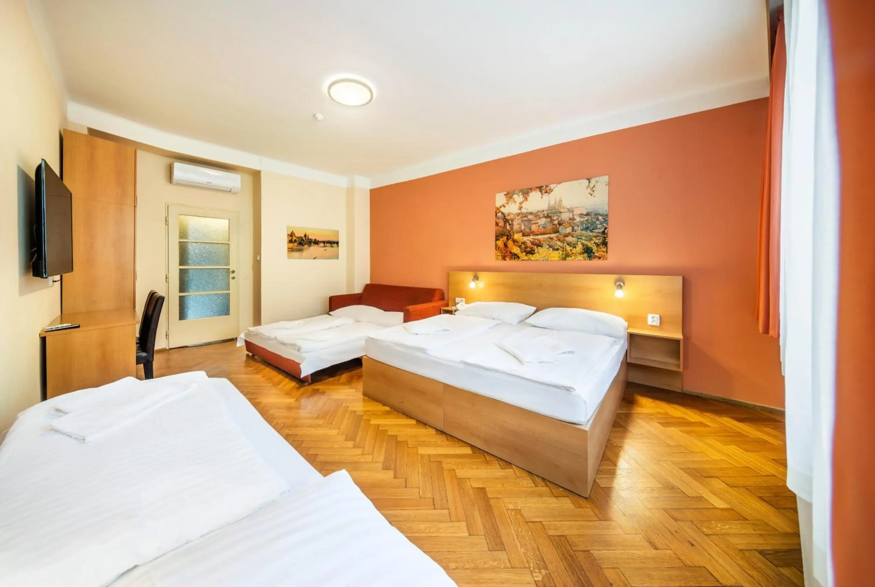 Bed in Residence BENE Bed in Residence BENE