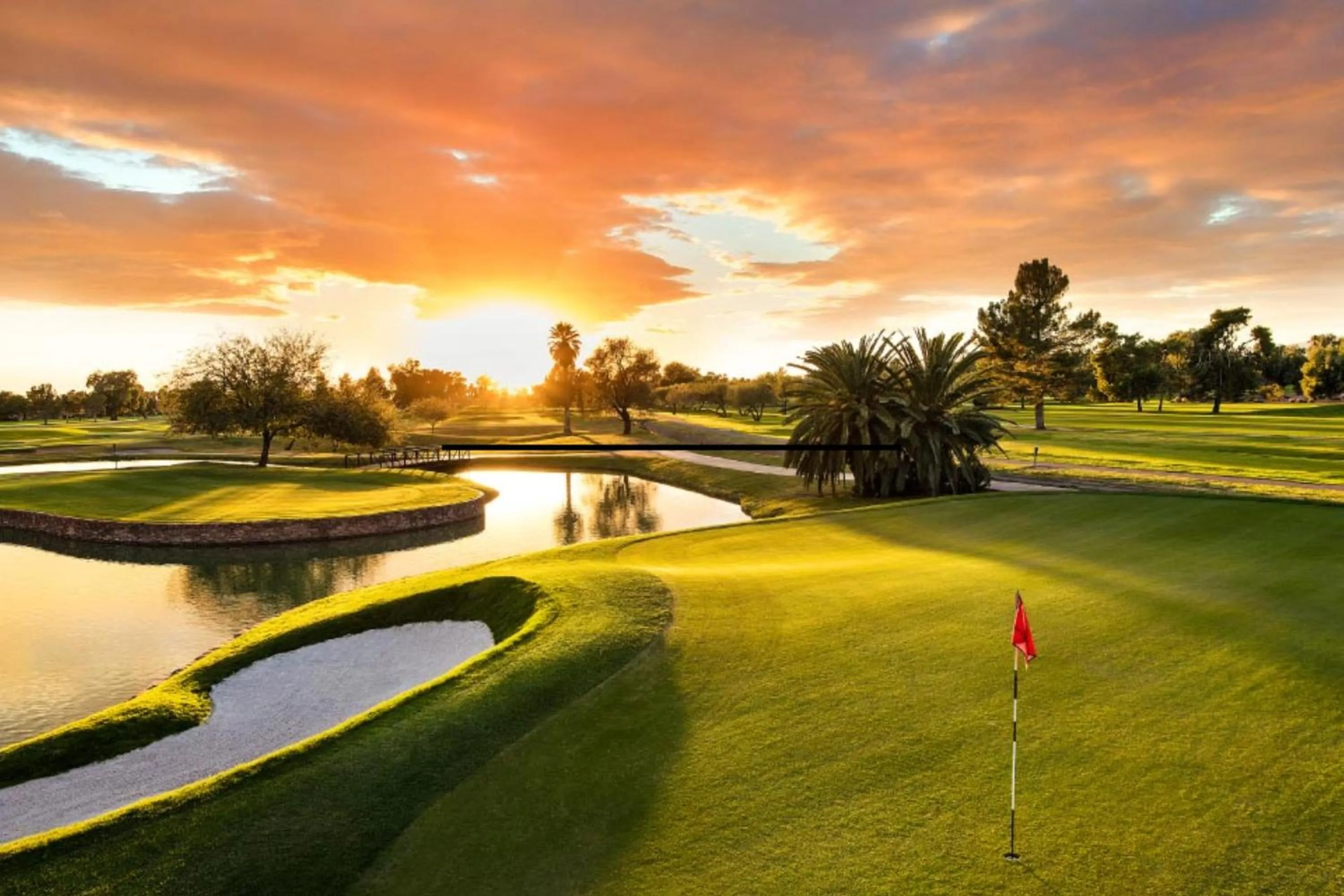 Sleek Phoenix Condo Walk to Biltmore Fashion Park