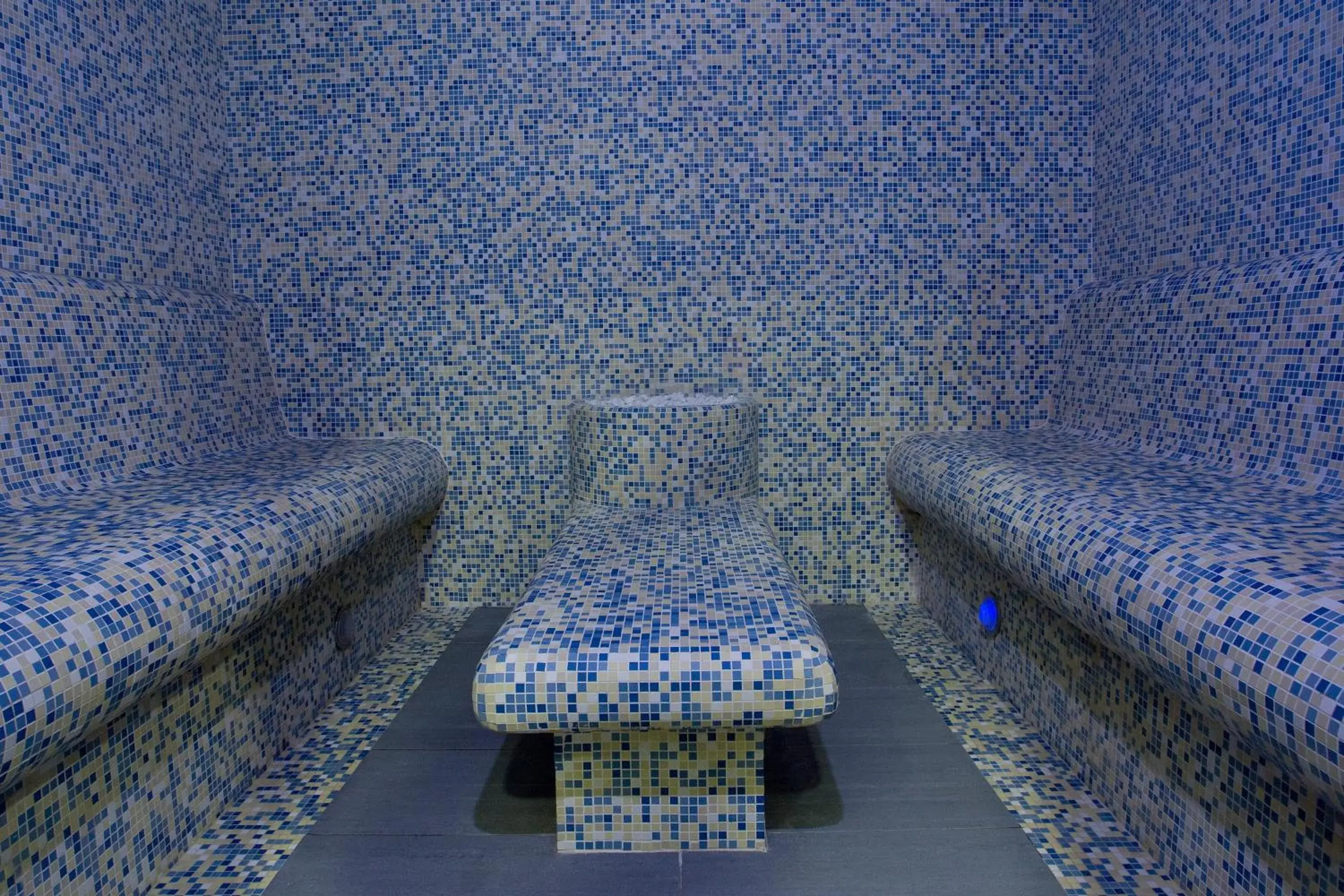 Spa and wellness centre/facilities in Clarion Congress Hotel Prague Spa and wellness centre/facilities in Clarion Congress Hotel Prague