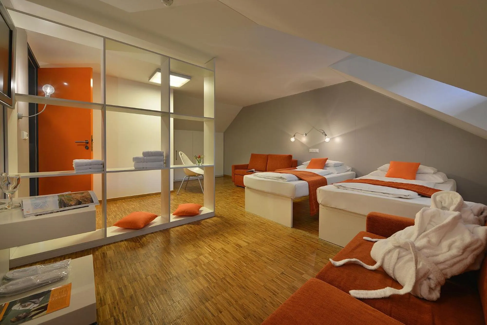 Bed in Omnia Hotel Relax & Wellness