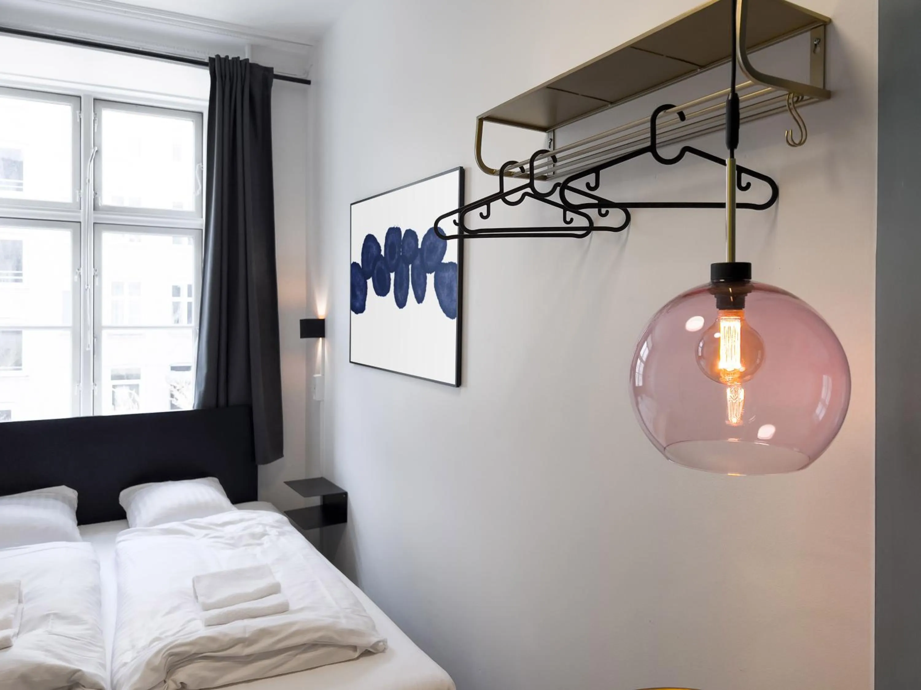 wardrobe, Bed in where to sleep