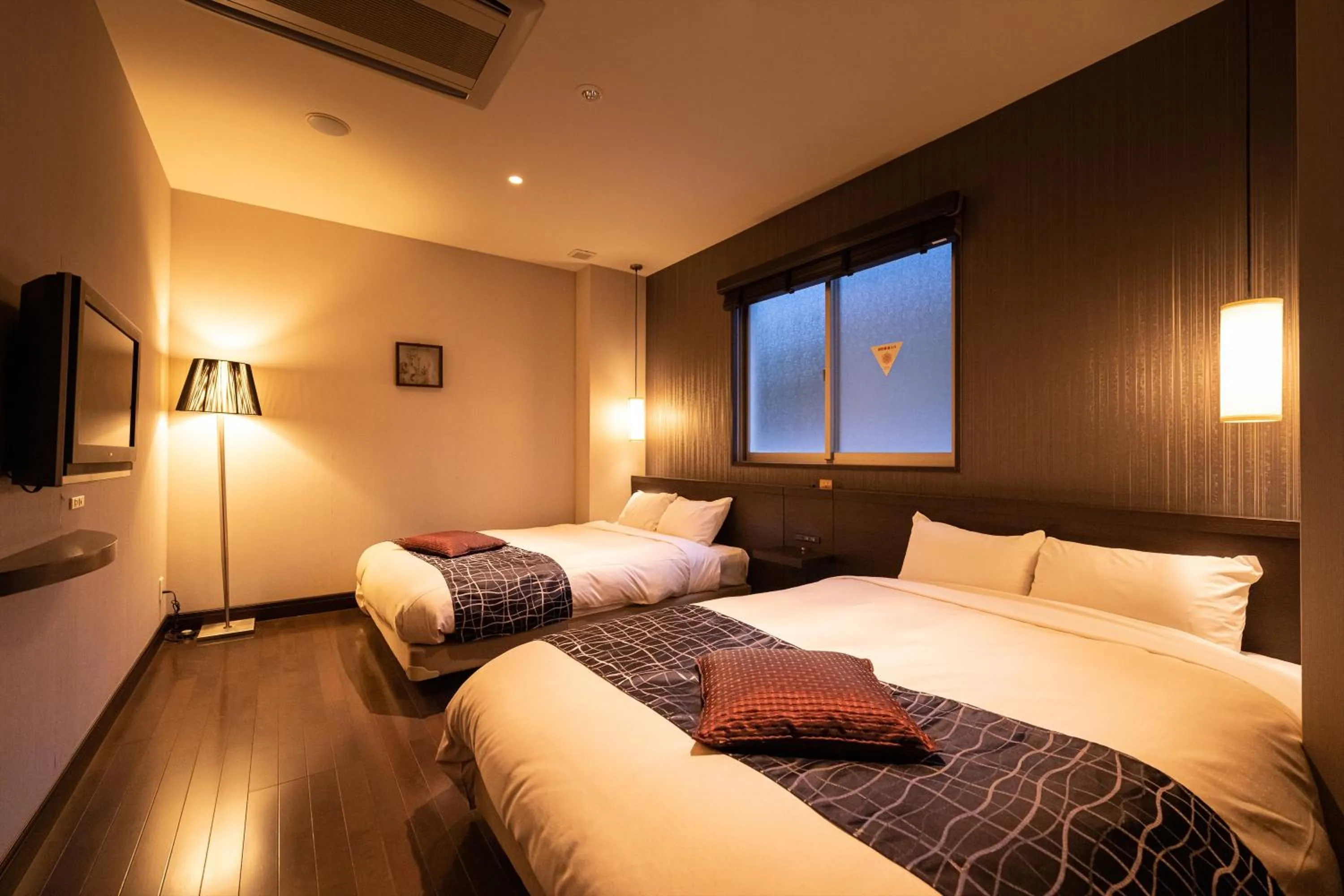 Photo of the whole room, Bed in Ryotei Matsubaya