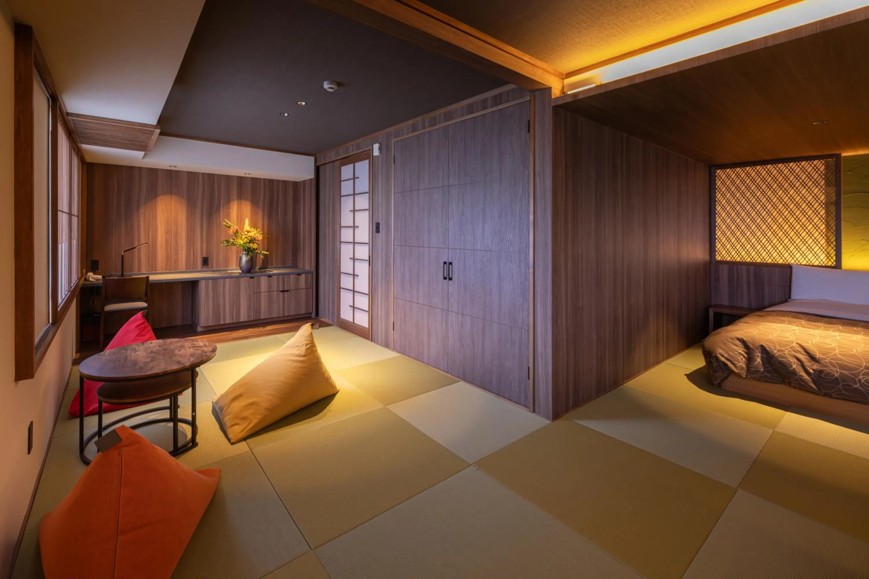 Photo of the whole room, Bed in Ryotei Matsubaya