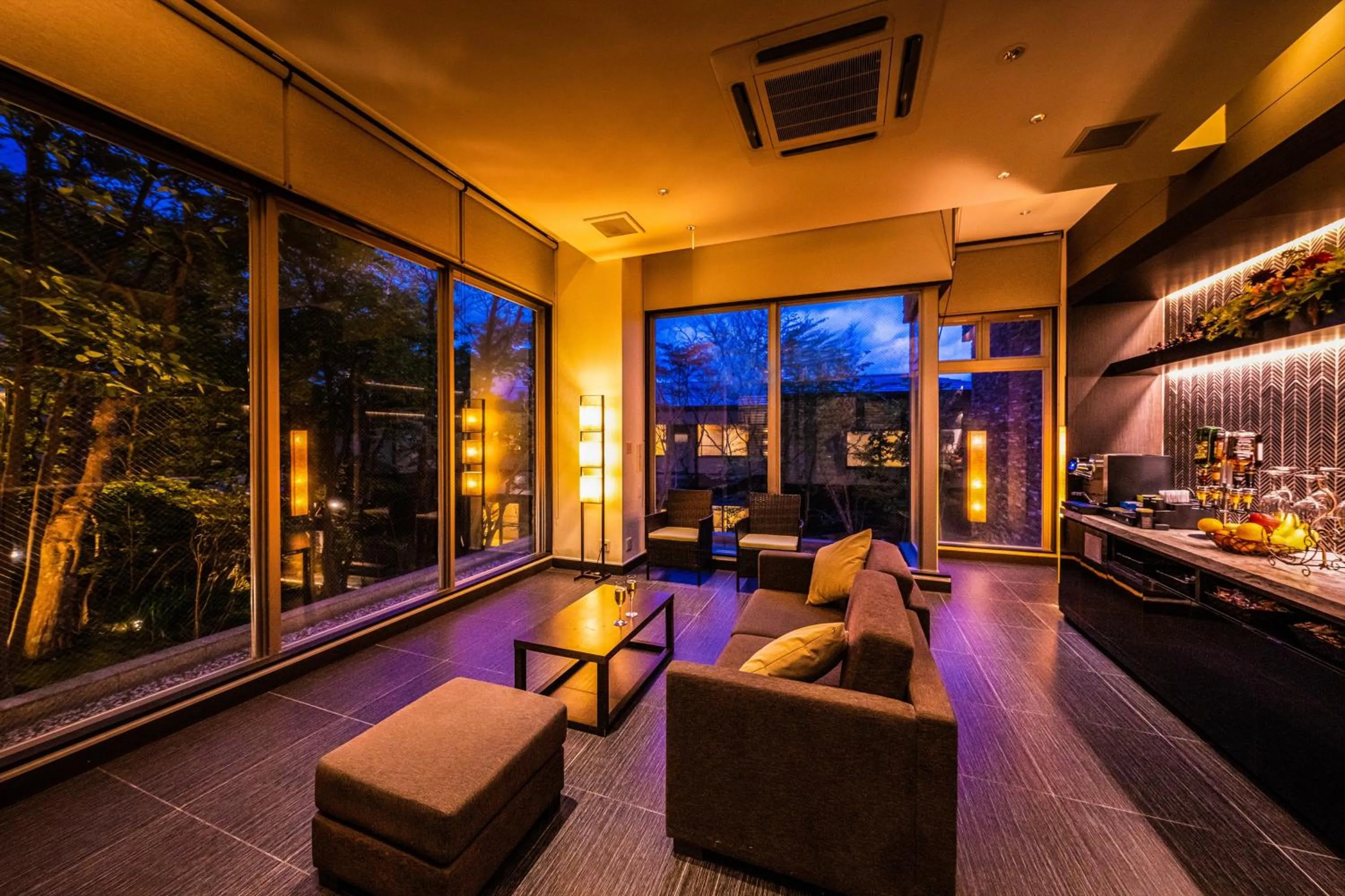 Communal lounge/ TV room in Ryotei Matsubaya