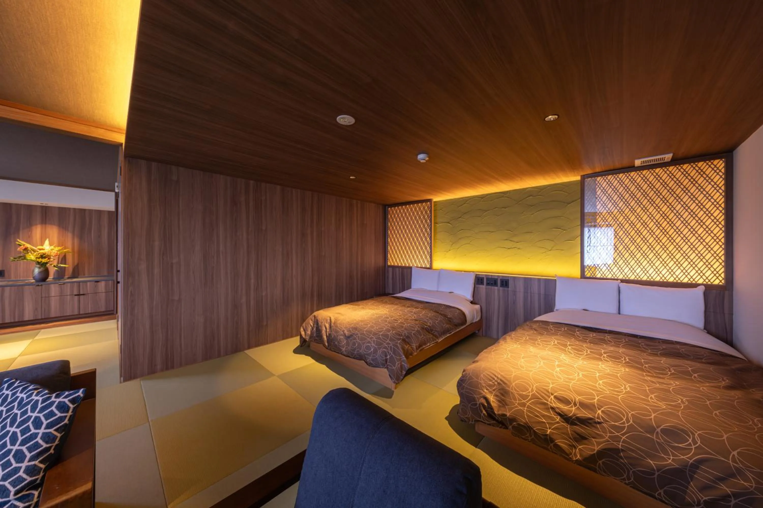 Photo of the whole room, Bed in Ryotei Matsubaya