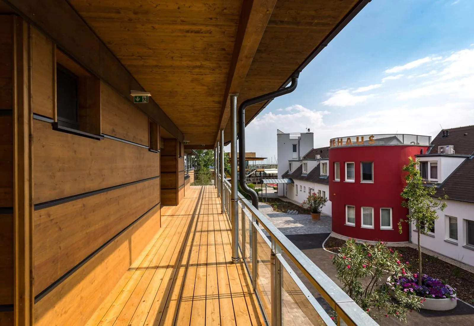 Balcony/Terrace in Hotel am See Rust