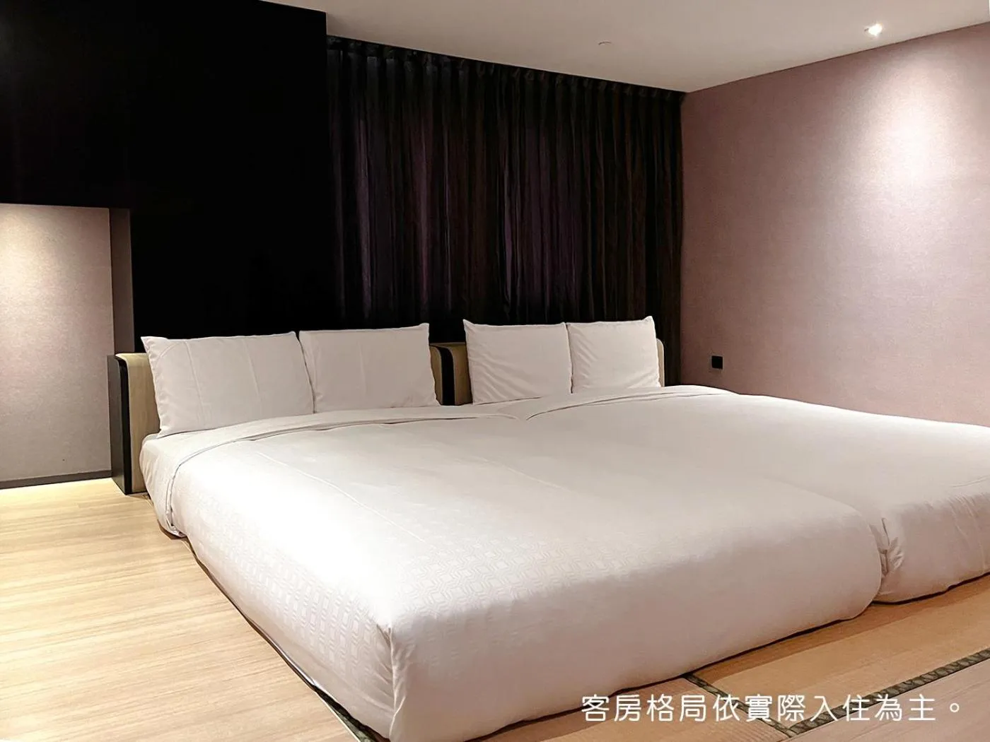People, Bed in Talmud Hotel Kaohsiung LoveRiver