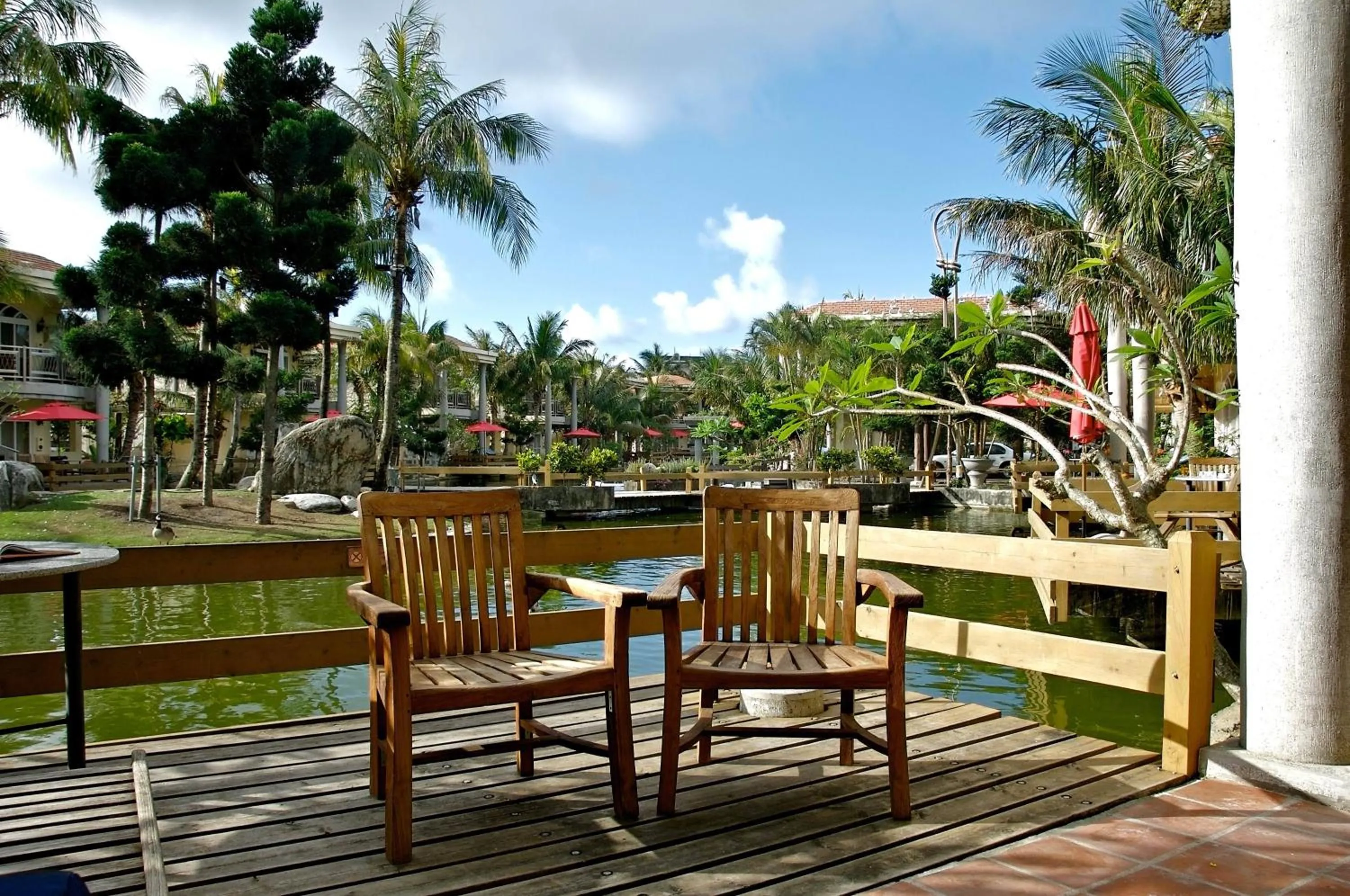 Balcony/Terrace in Swan Lake Villa Resort