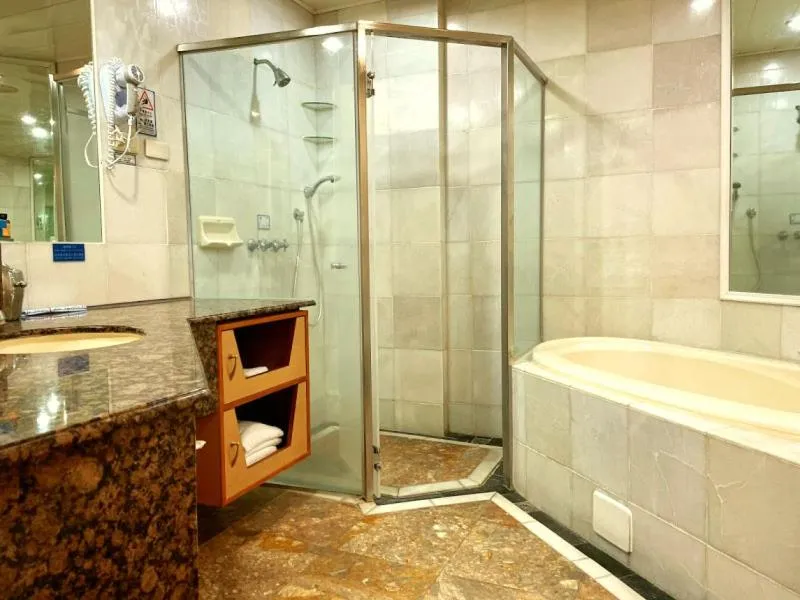 Swan Lake Villa Resort