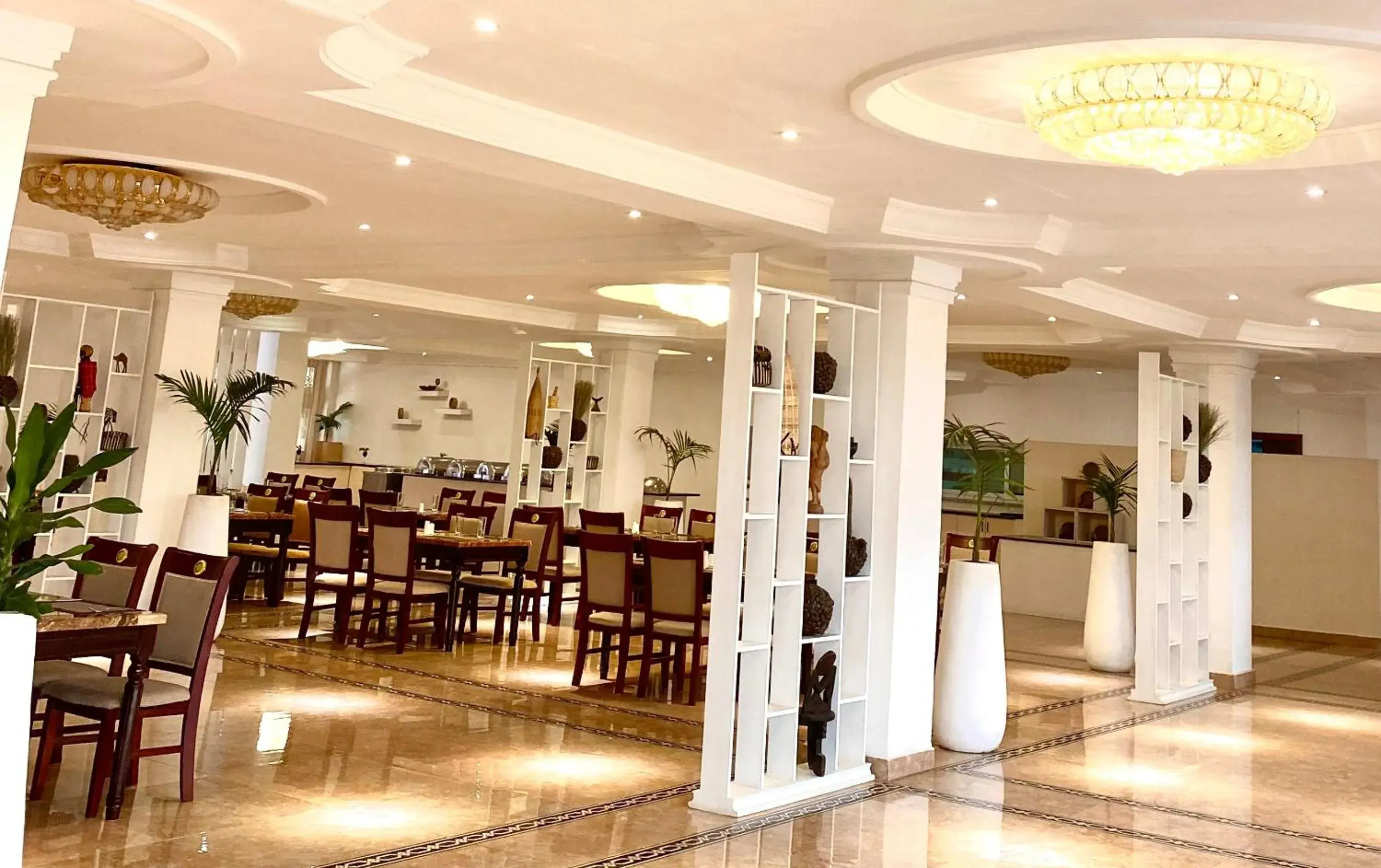 Restaurant/places to eat in De Leopol Hotel Restaurant/places to eat in De Leopol Hotel