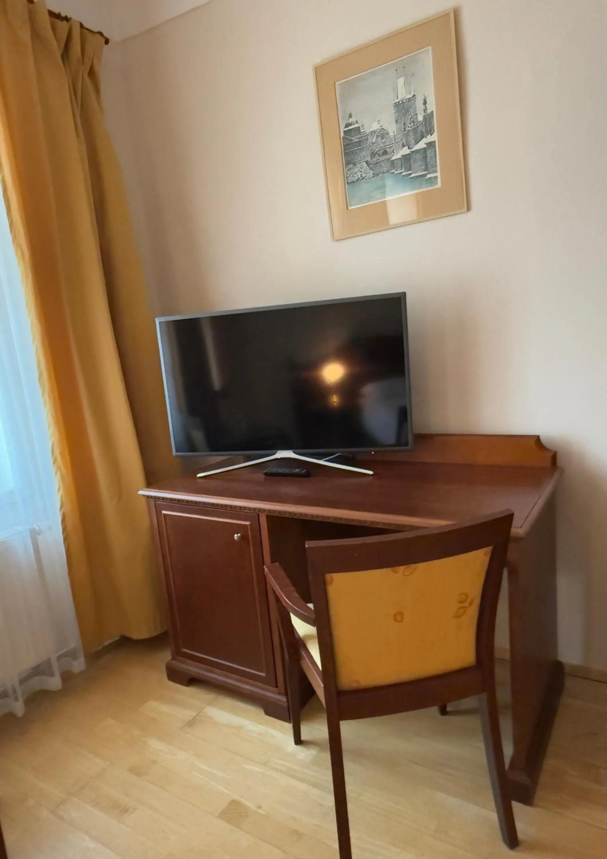 TV and multimedia in Hotel King George