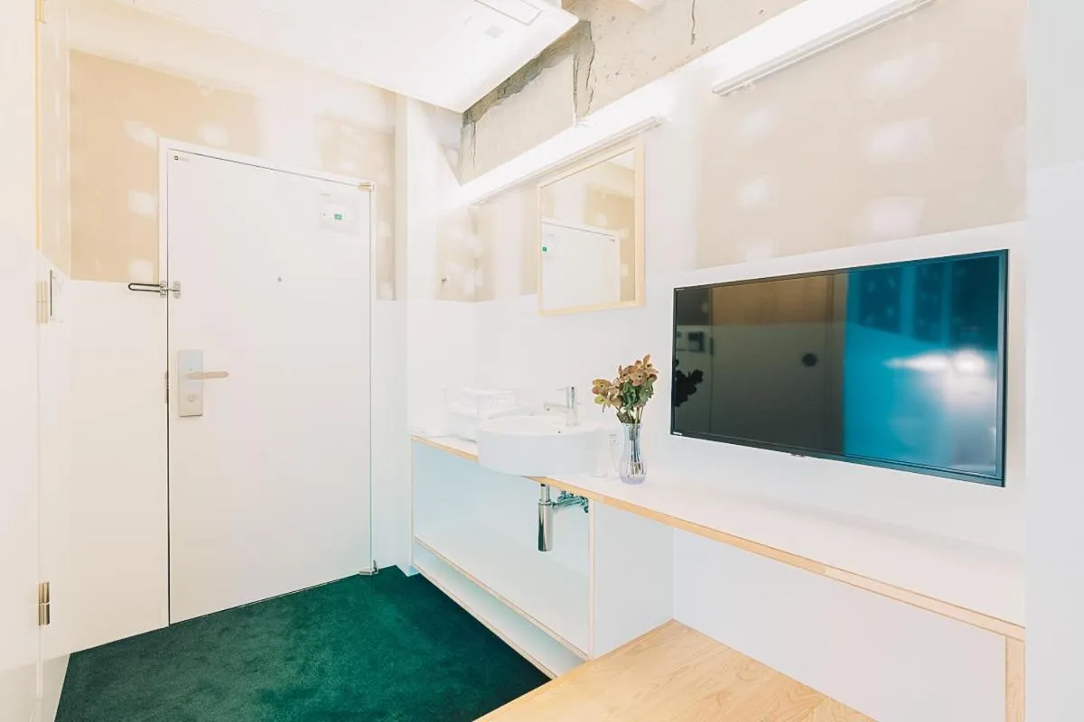 TV and multimedia in Of Hotel