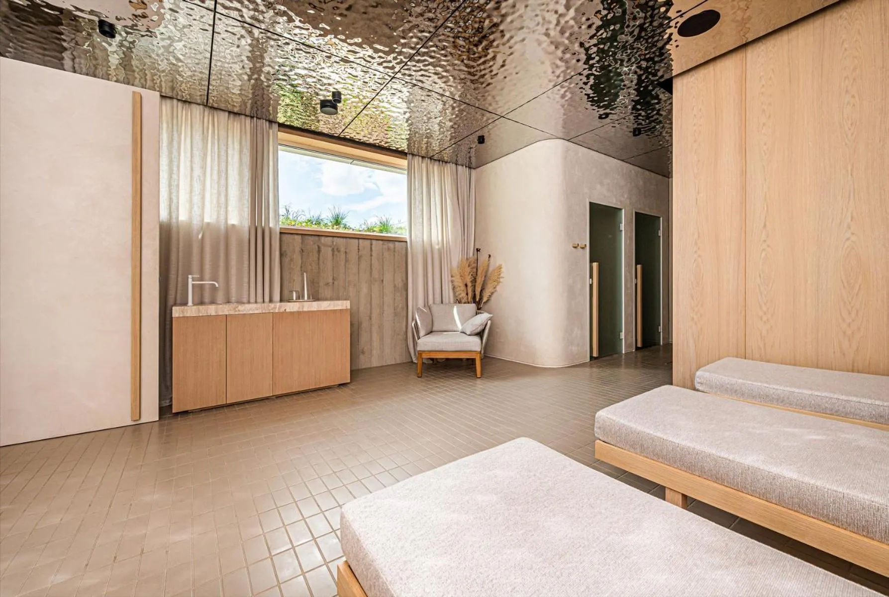 Sauna, Bed in Nadmorski Dwór - Green Apartment
