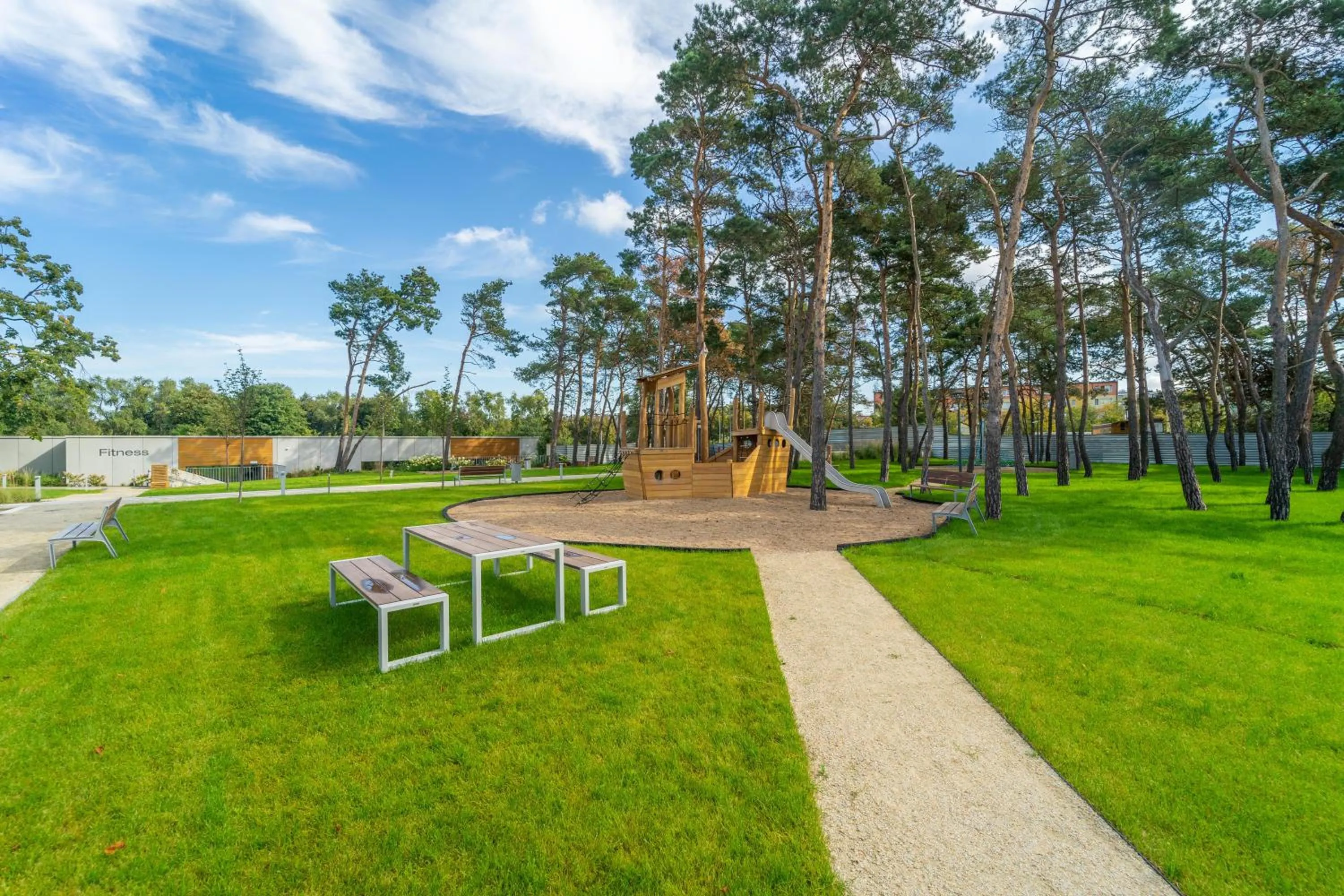 Children play ground in Nadmorski Dwór - Green Apartment