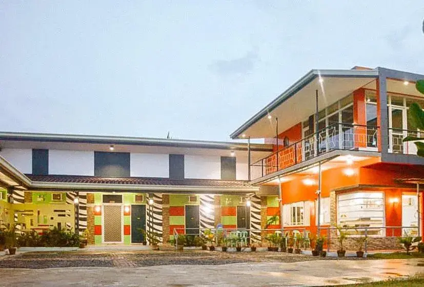 Property building in RedDoorz at EM Pensiontel Butuan City Property building in RedDoorz at EM Pensiontel Butuan City