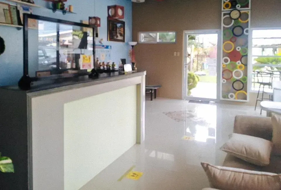 Lobby or reception in RedDoorz at EM Pensiontel Butuan City Lobby or reception in RedDoorz at EM Pensiontel Butuan City