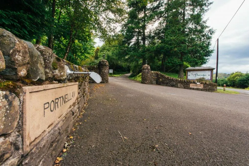 Property building in Heron Lodge
