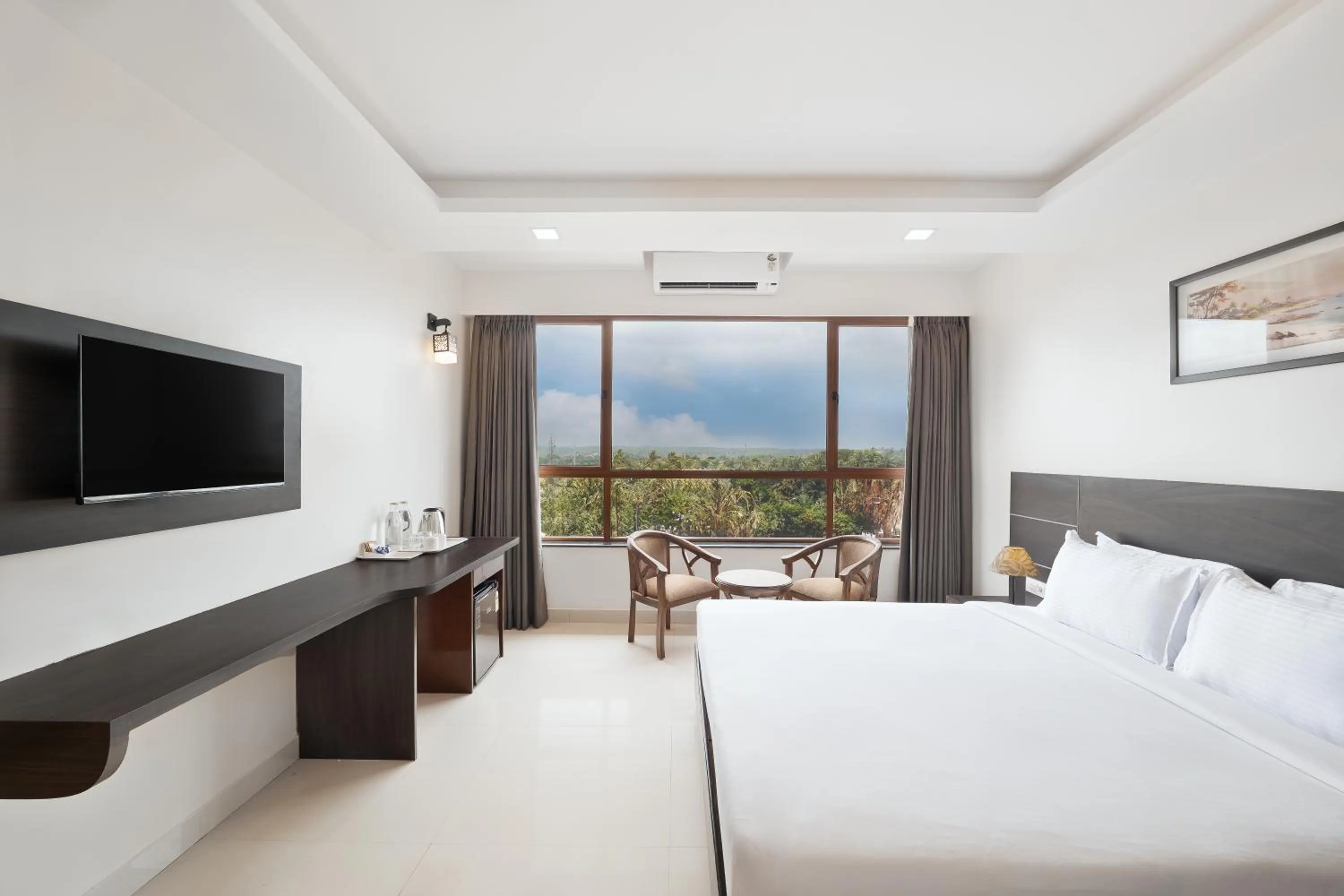 Bed in BSG Porvorim Regency Hotel Goa