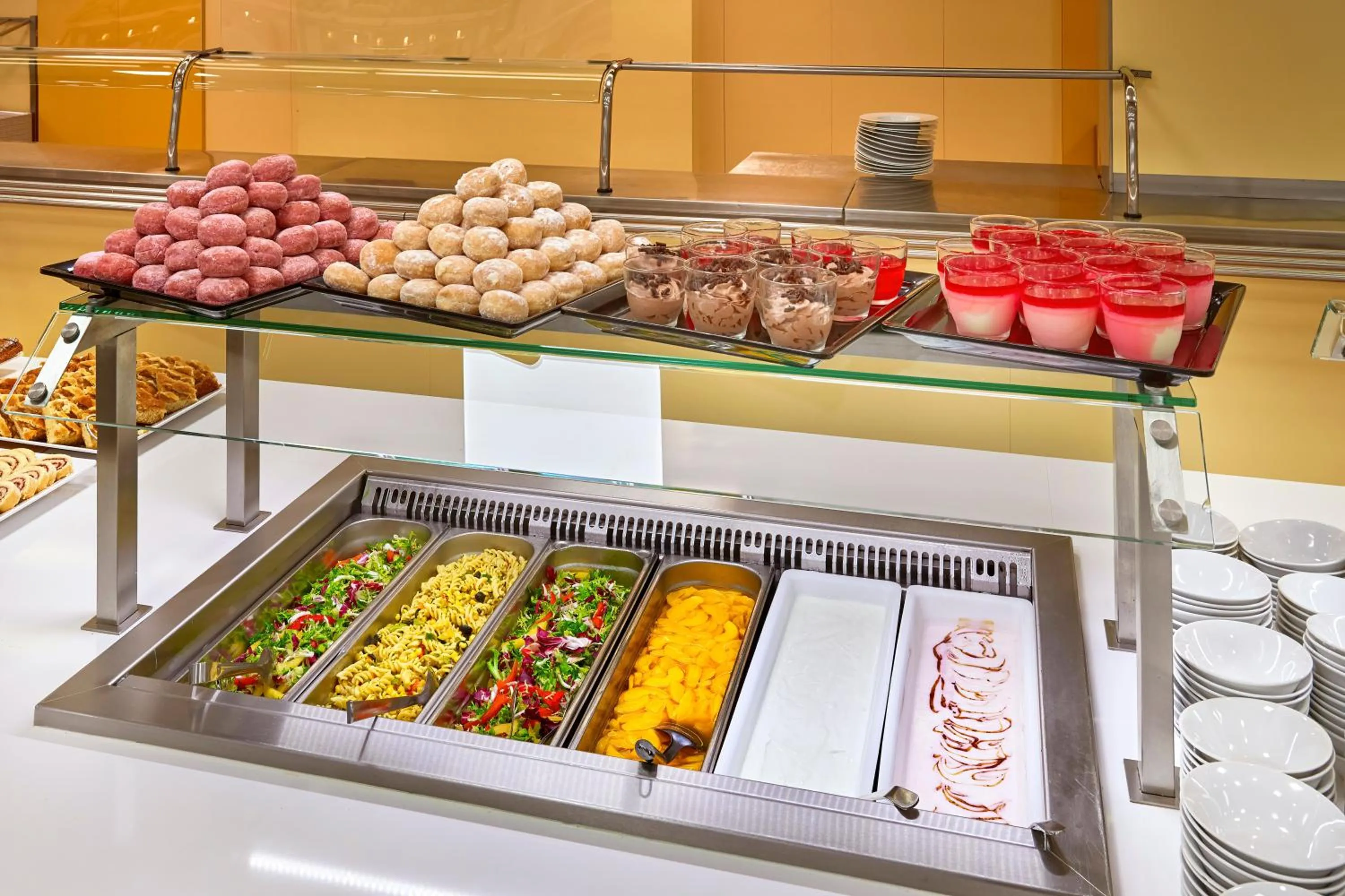 Breakfast in Congress & Wellness Hotel Olsanka