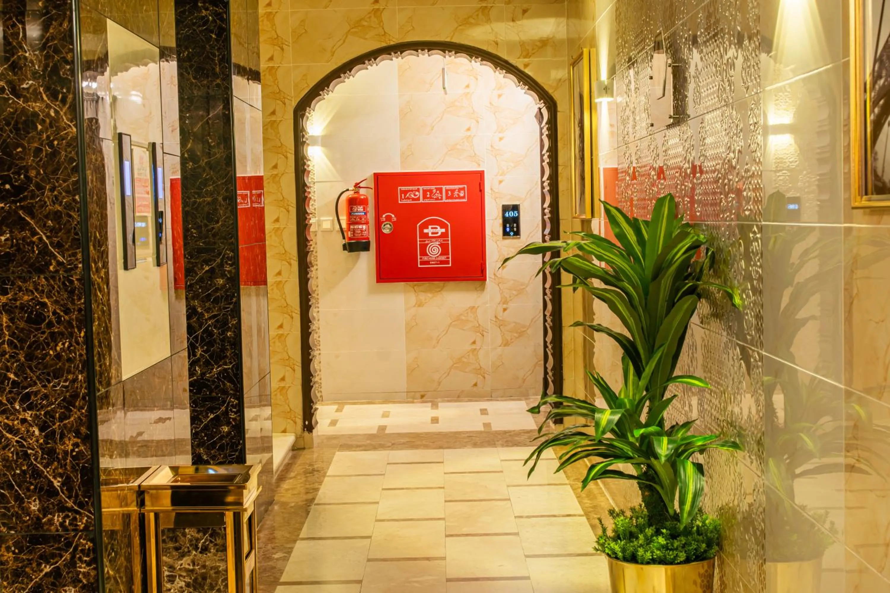 Property building in Best Trip Paris Serviced Apartments