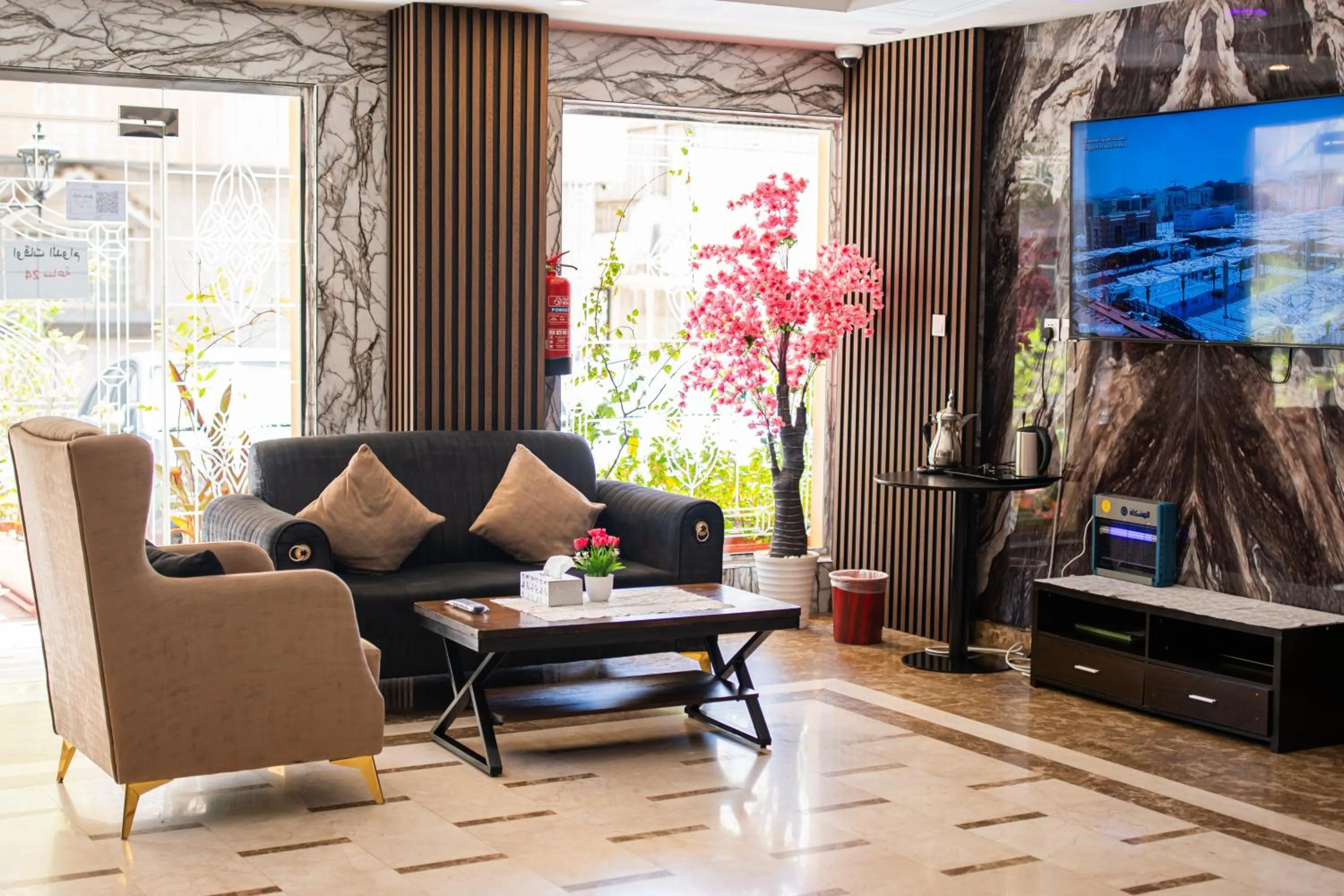 Property building in Best Trip Paris Serviced Apartments