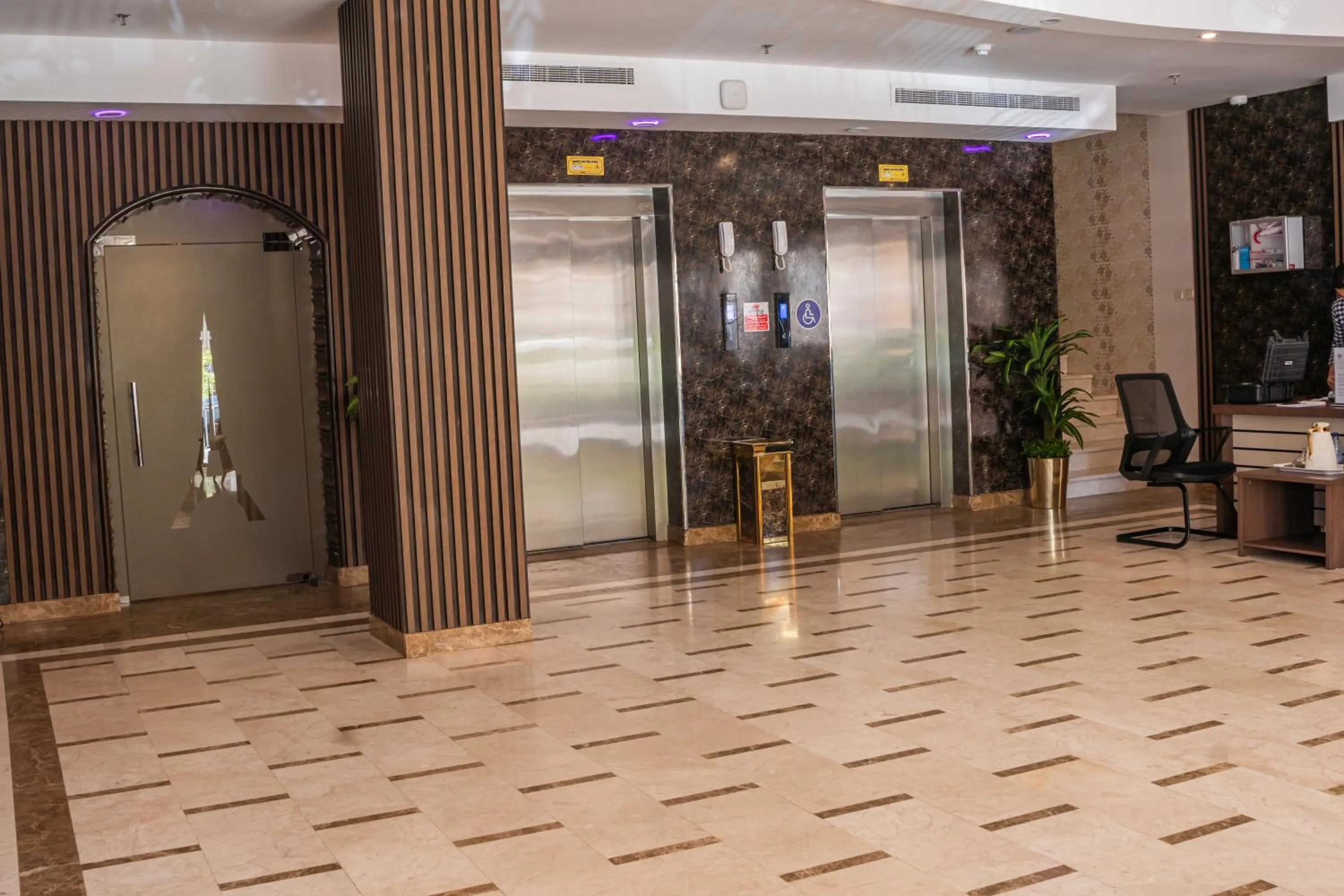 Property building in Best Trip Paris Serviced Apartments
