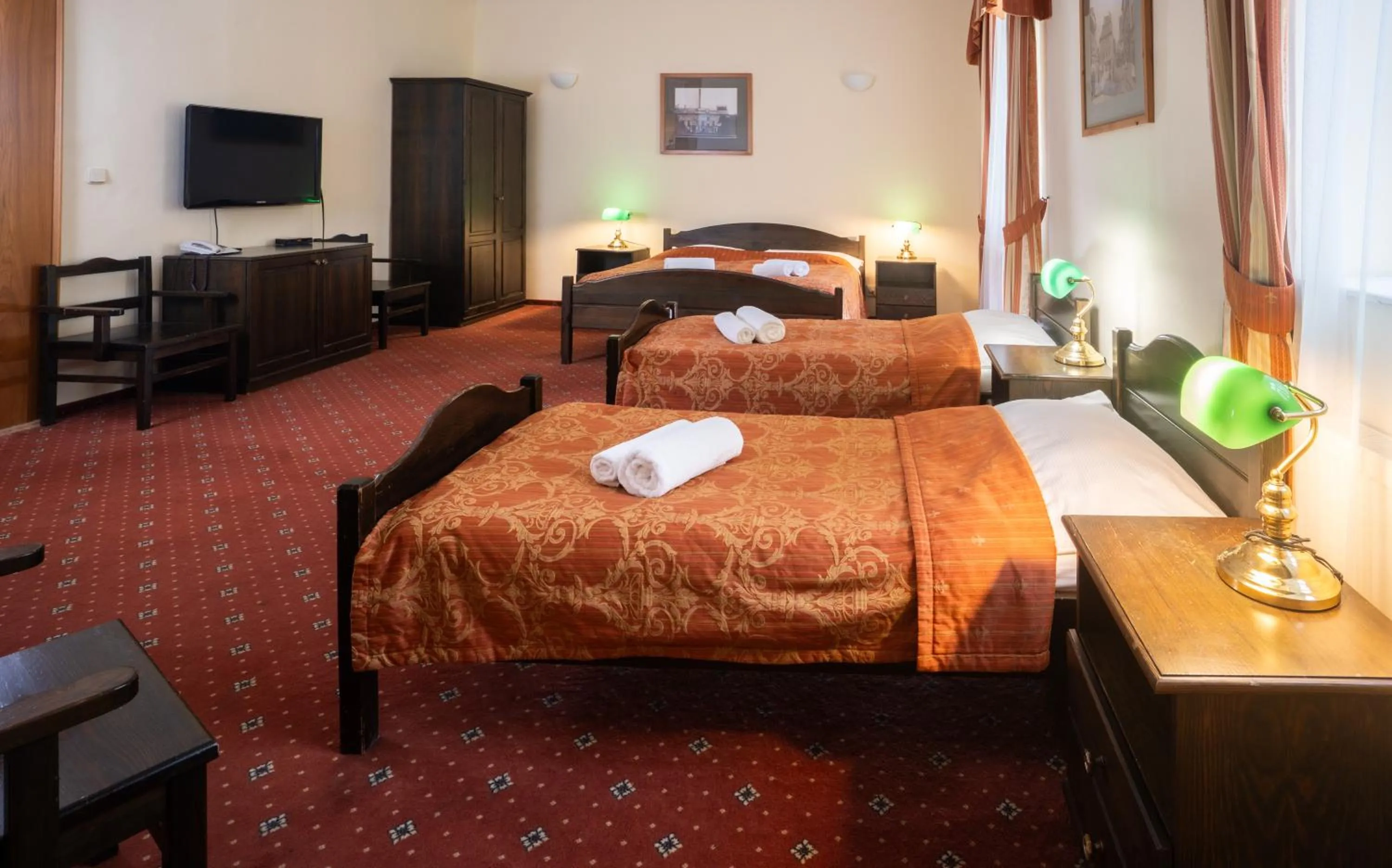 Bedroom, Bed in U Medvidku-Brewery Hotel