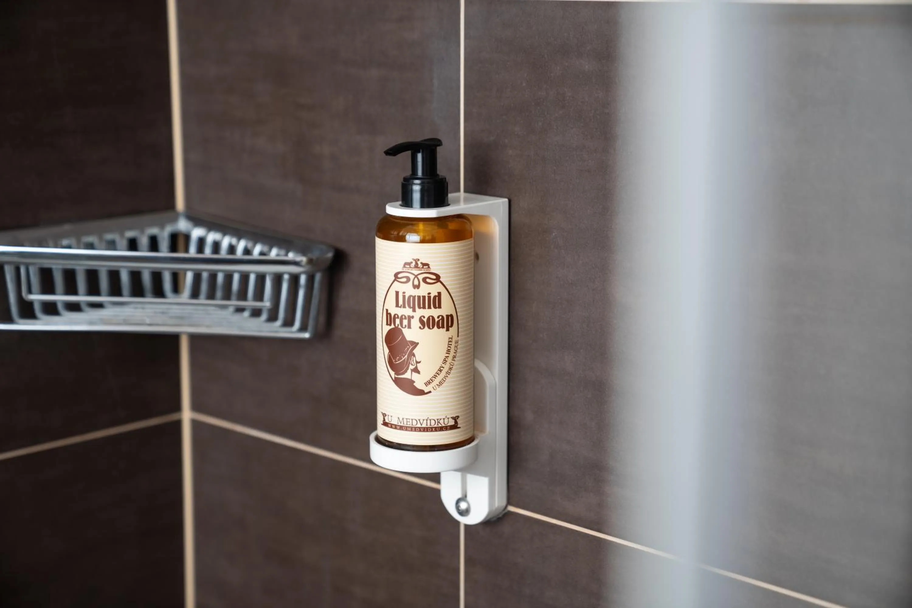 Bathroom in U Medvidku-Brewery Hotel