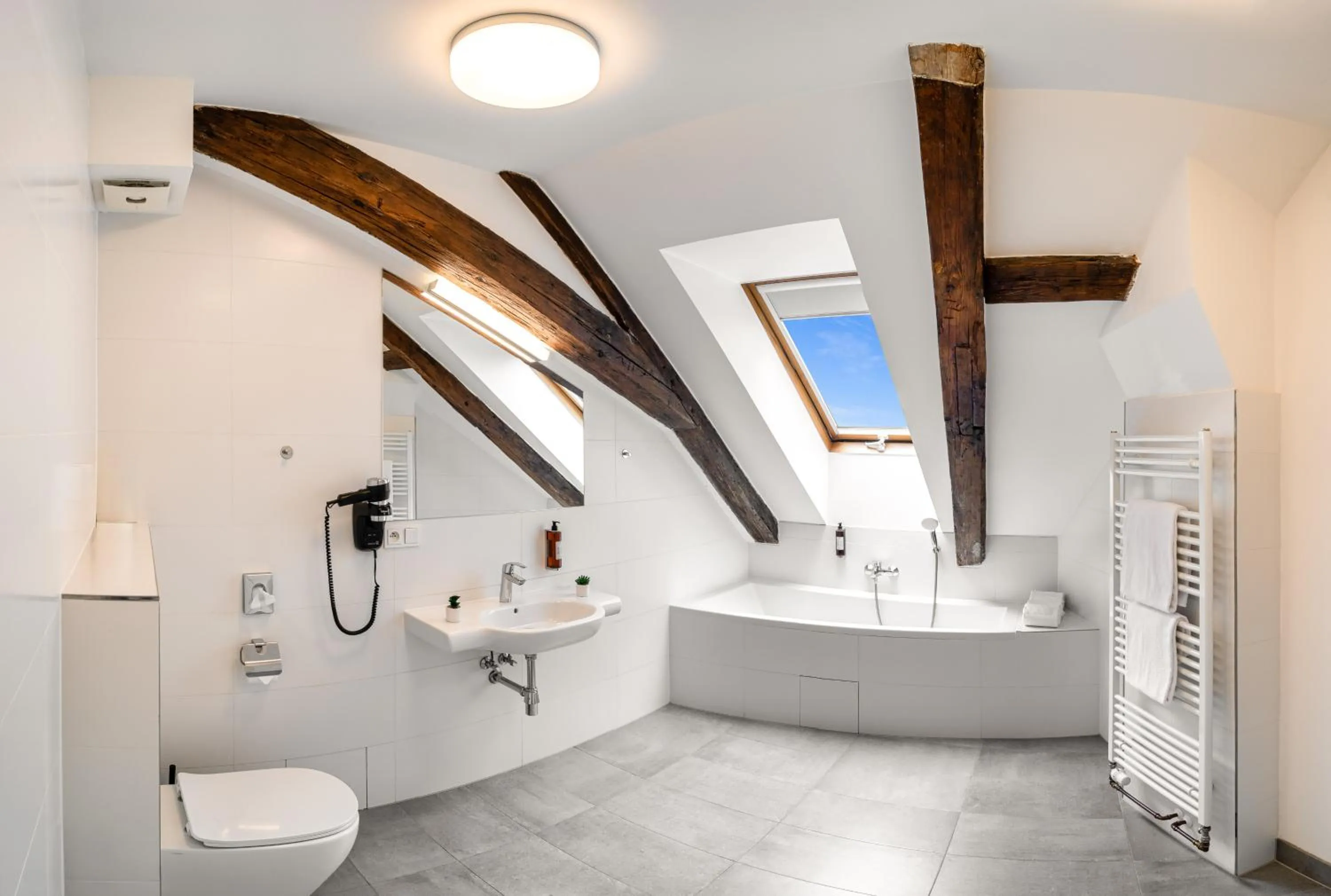 Bathroom in VN48 Suites by Adrez