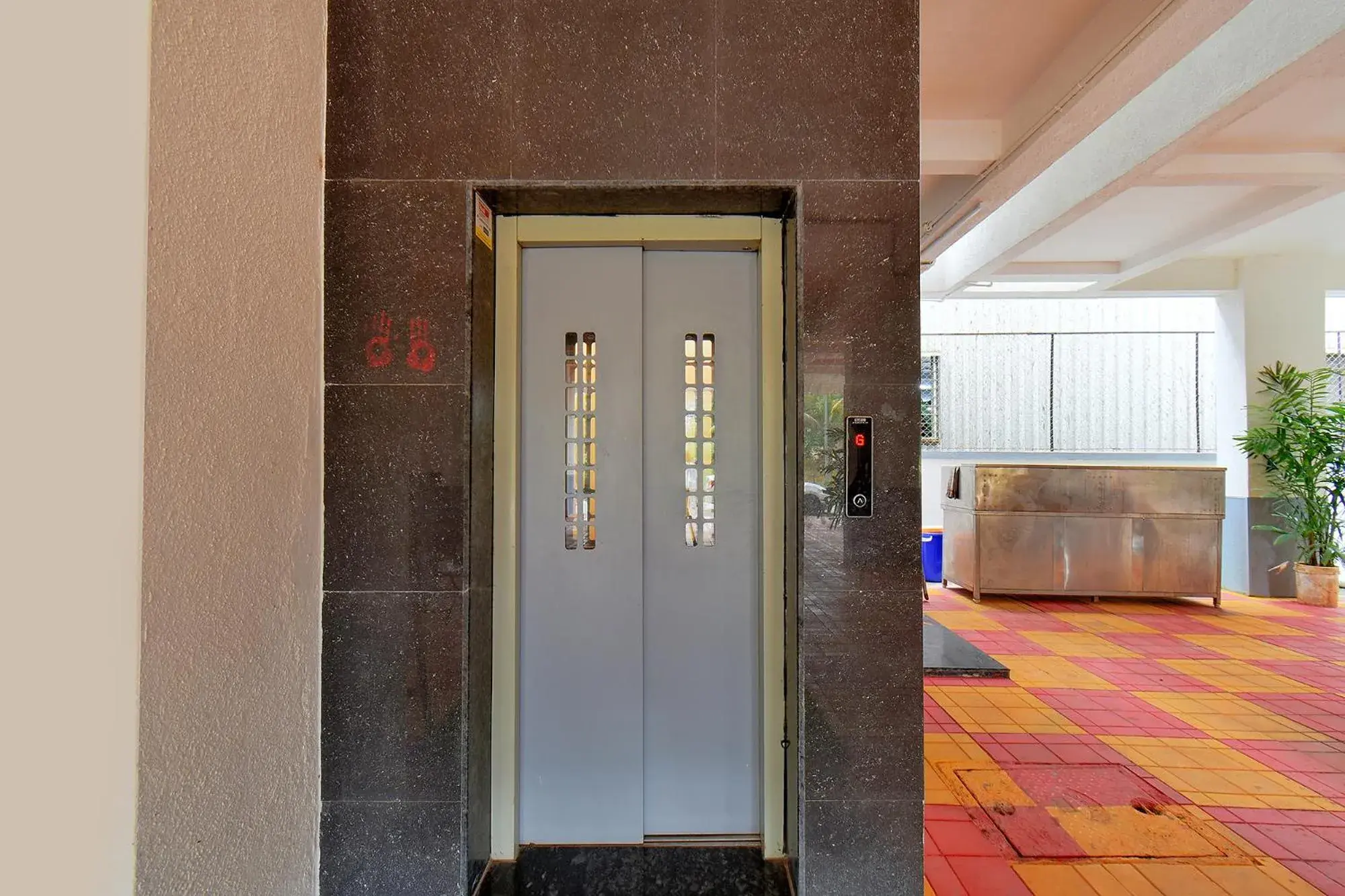 elevator in FabHotel White House - Nr Sinhagad speciality Hospital elevator in FabHotel White House - Nr Sinhagad speciality Hospital
