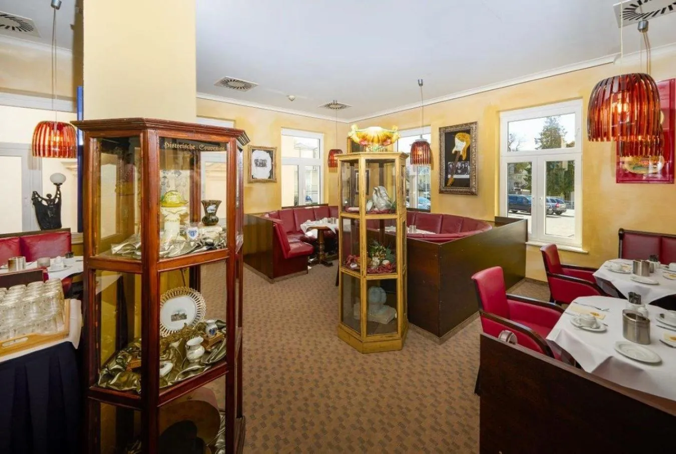 Restaurant/places to eat in Strandhotel Luise von Preussen