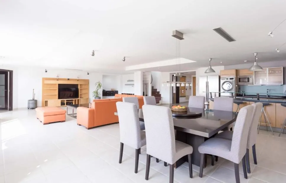Kitchen or kitchenette, Dining Area in Atlas Suites Tenerife by EnjoyaHome