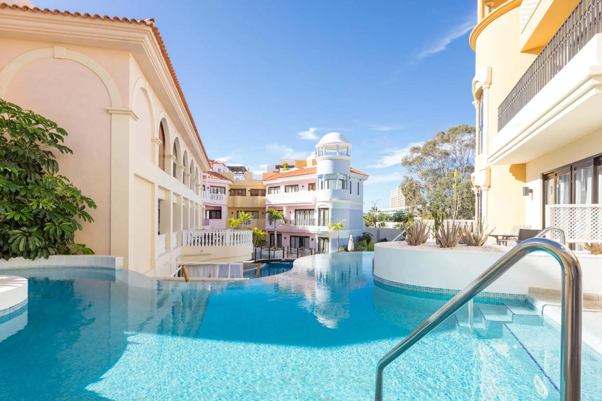 Swimming Pool in Atlas Suites Tenerife by EnjoyaHome