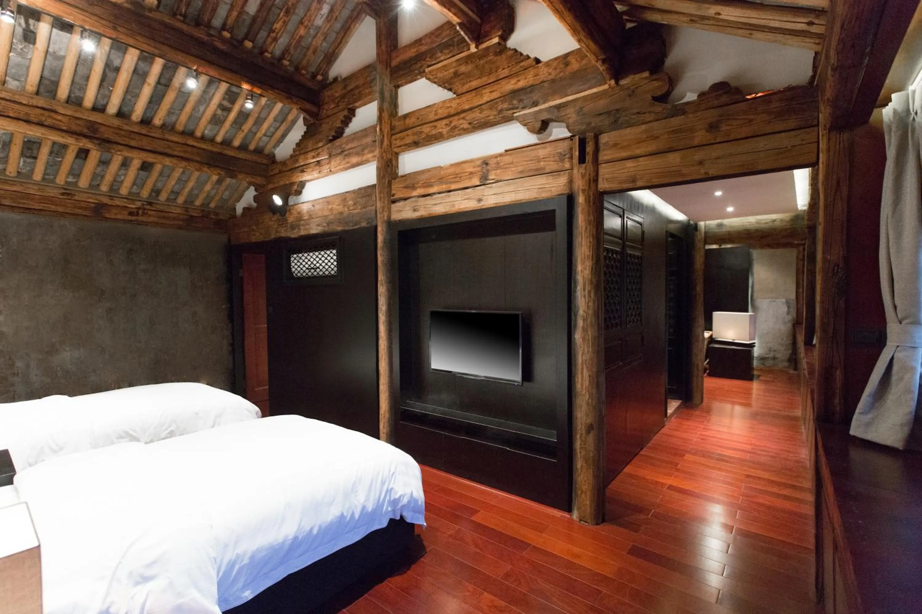 Decorative detail, Bed in Dali Sky Valley Heritage Boutique Hotel