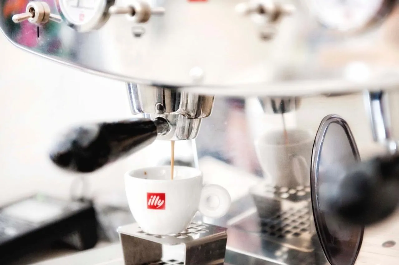 Lounge or bar in A due Passi