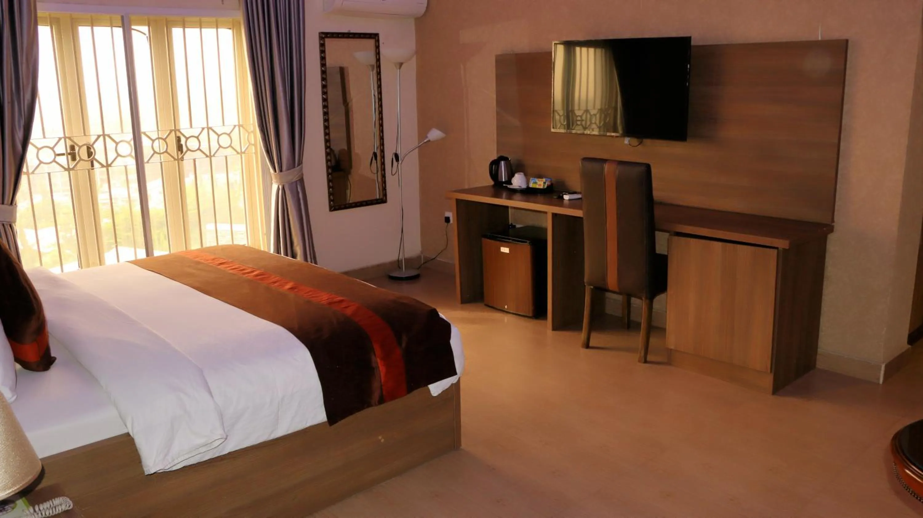 Bed in Nisa Wellness Retreat