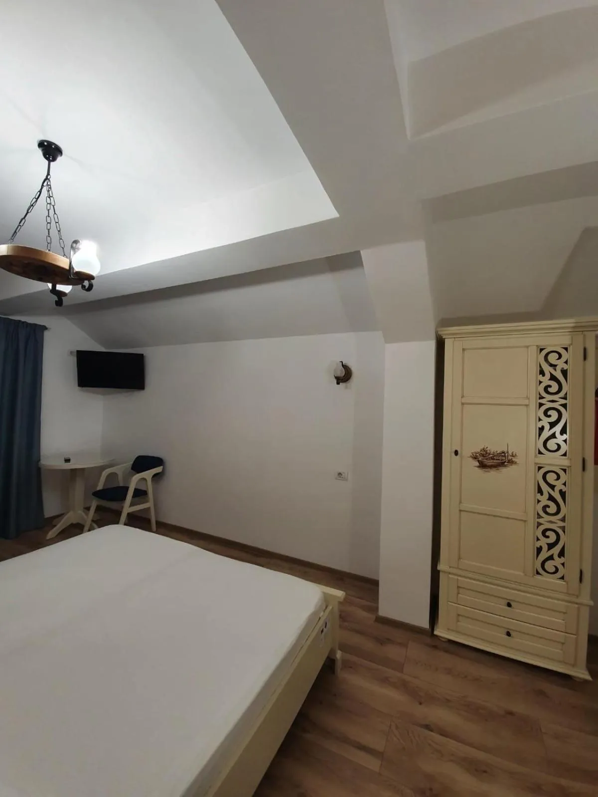 Photo of the whole room in Pensiunea Iasmina si Pescarul
