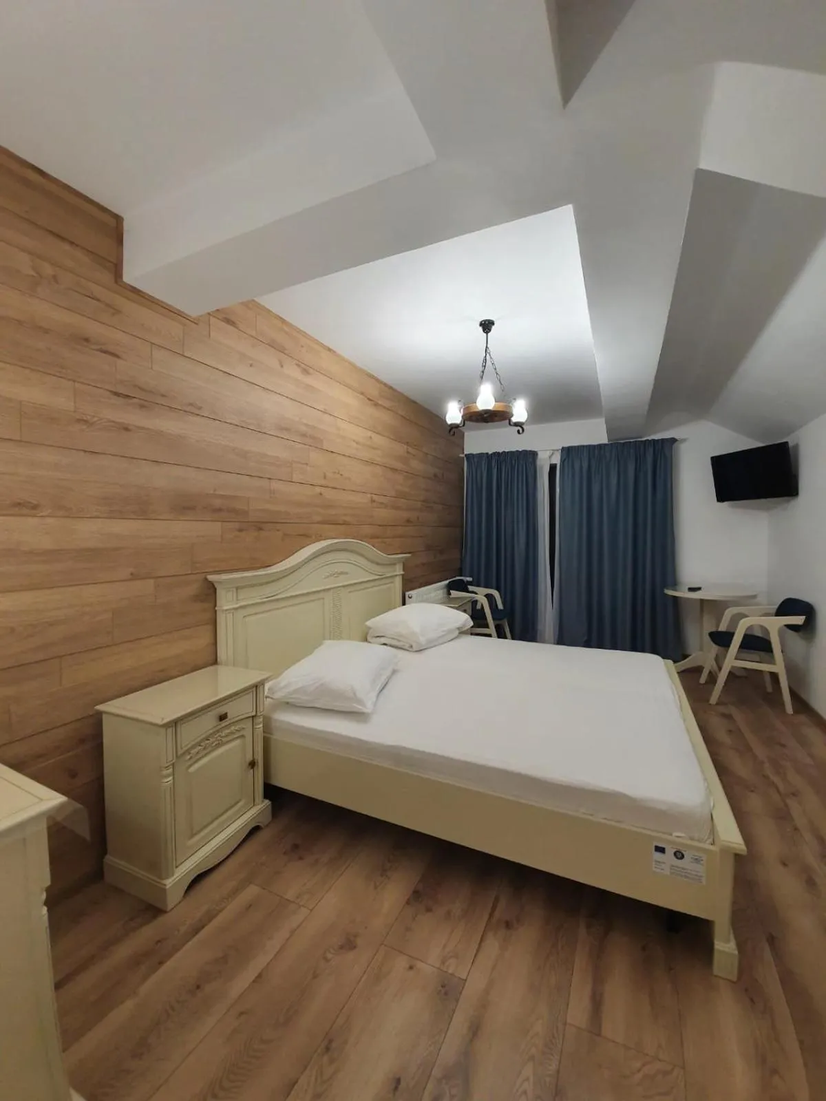 Photo of the whole room in Pensiunea Iasmina si Pescarul