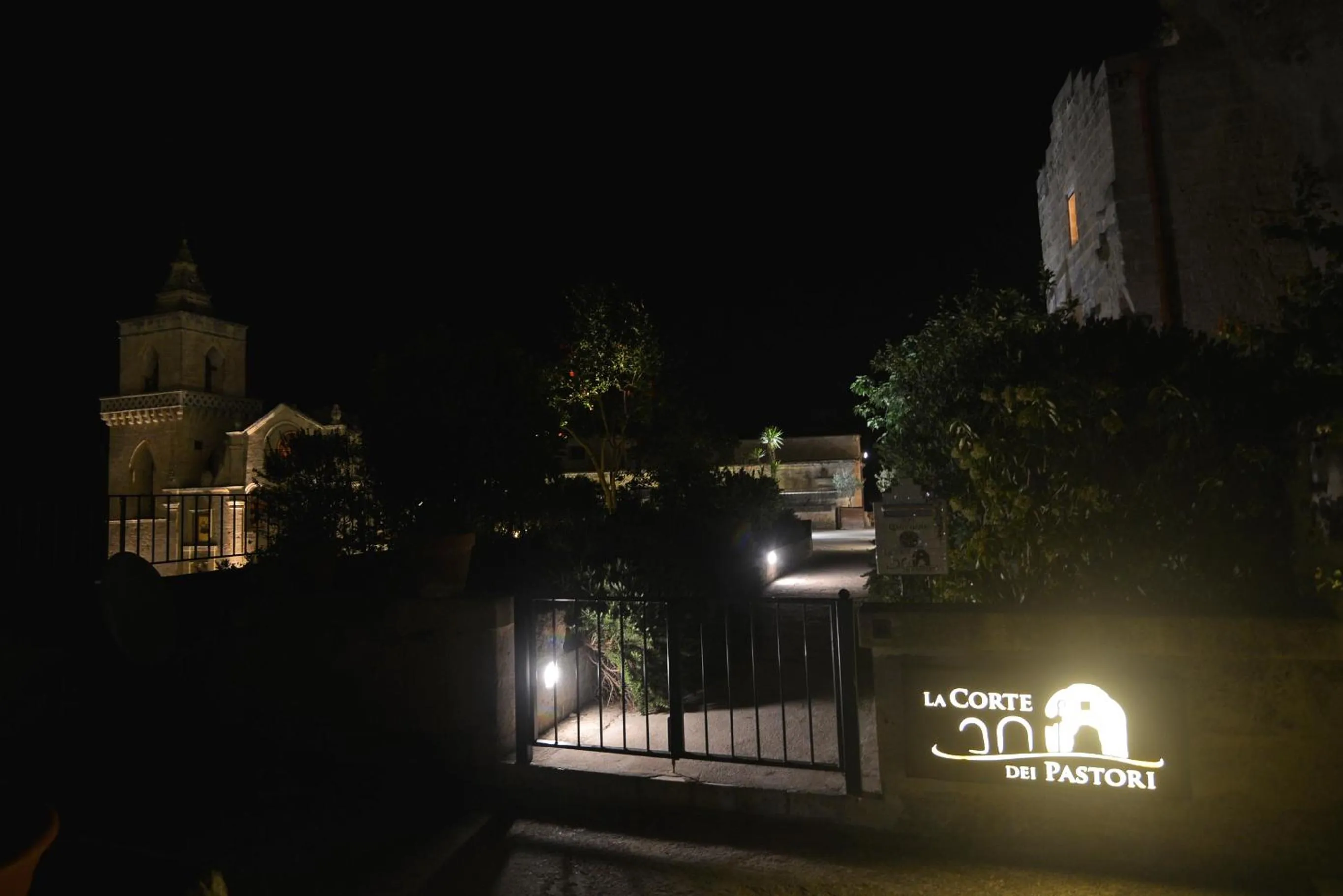 Facade/entrance in La Corte Dei Pastori