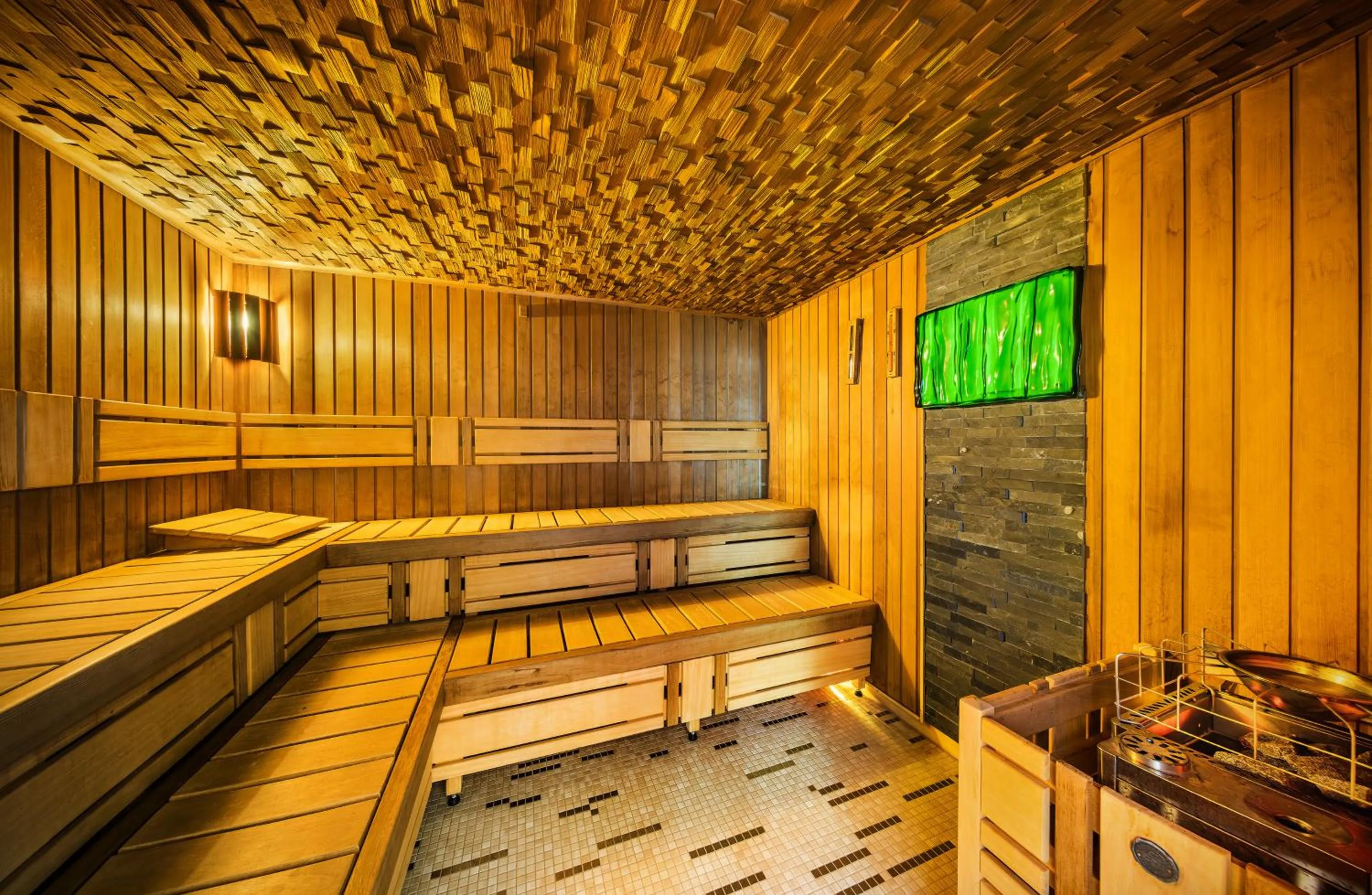 Sauna in Harmony Hotel
