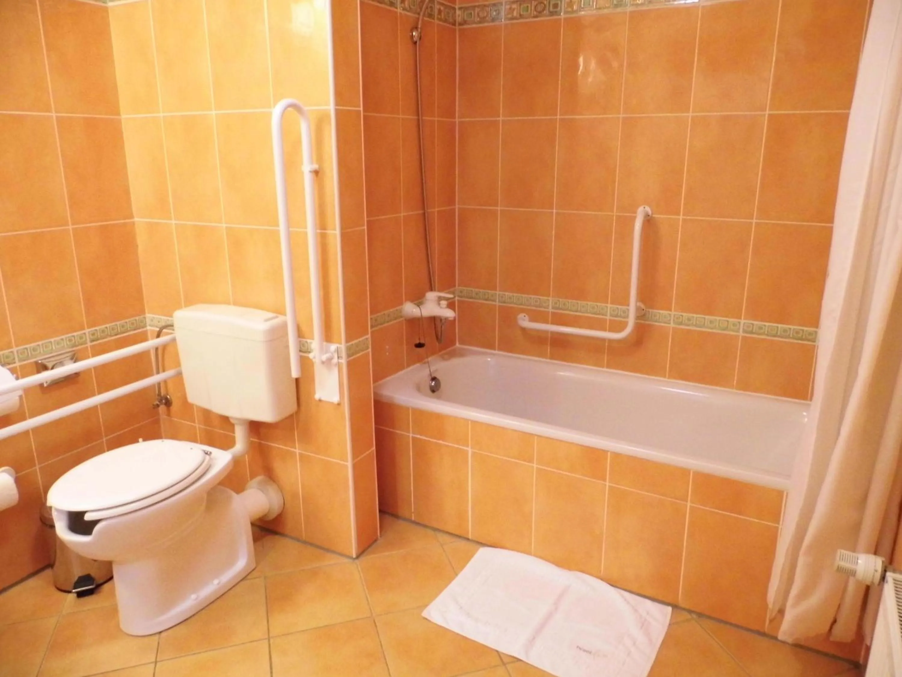 Bathroom in Hotel Dvorak