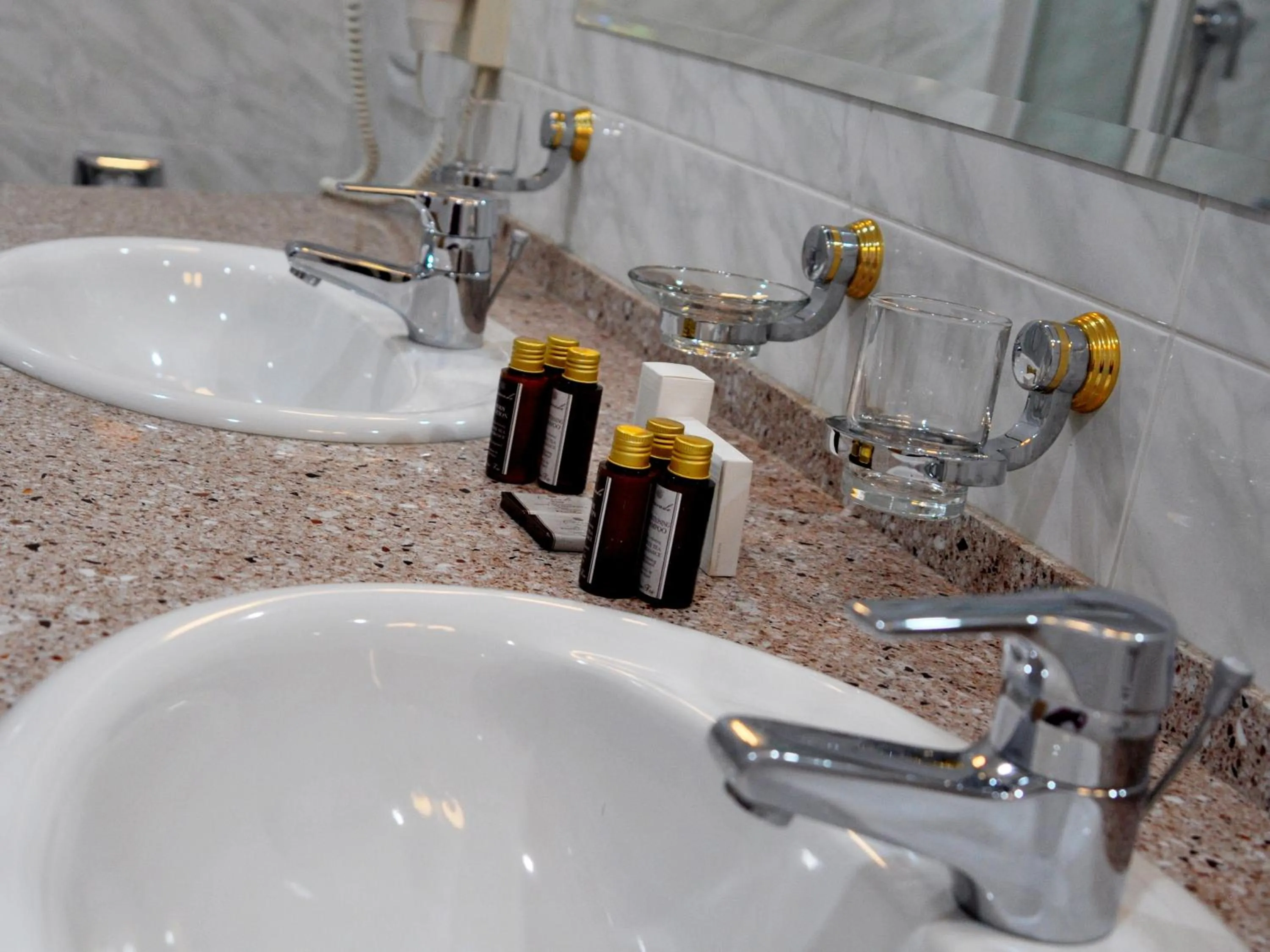 Bathroom in Hotel Opera