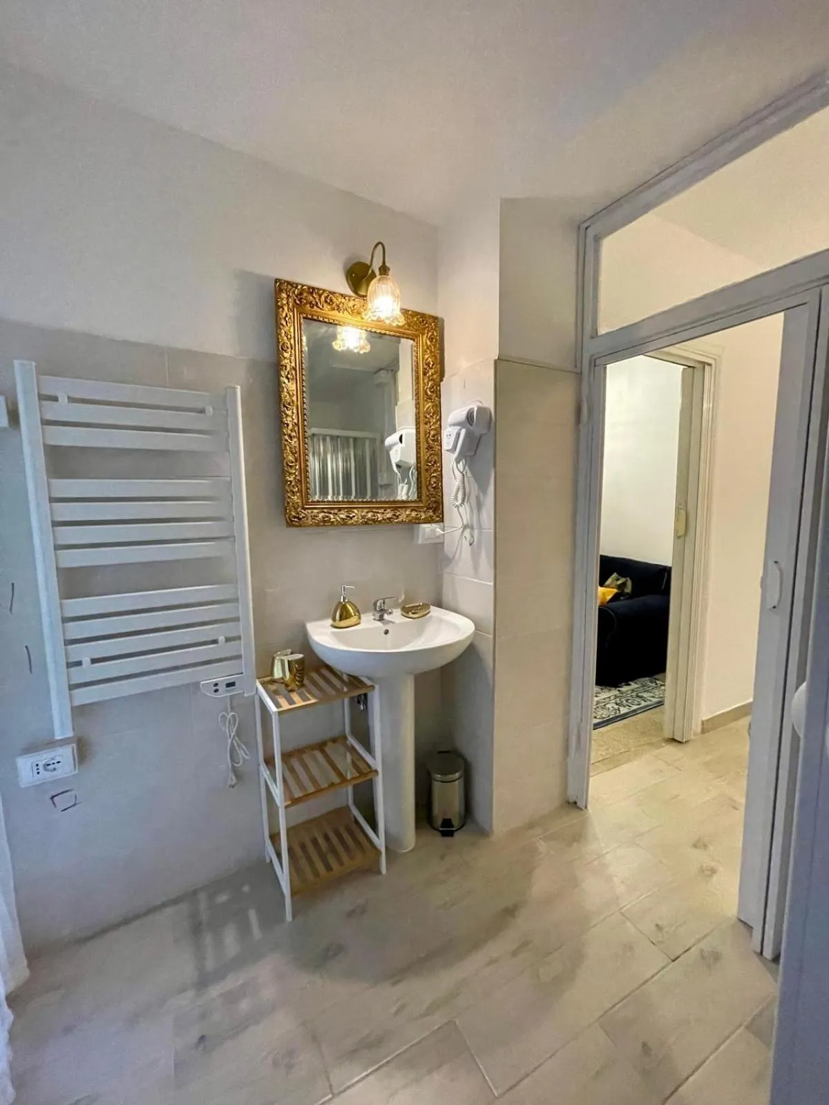 Bathroom in B&B Ventisei Scalini A Trastevere